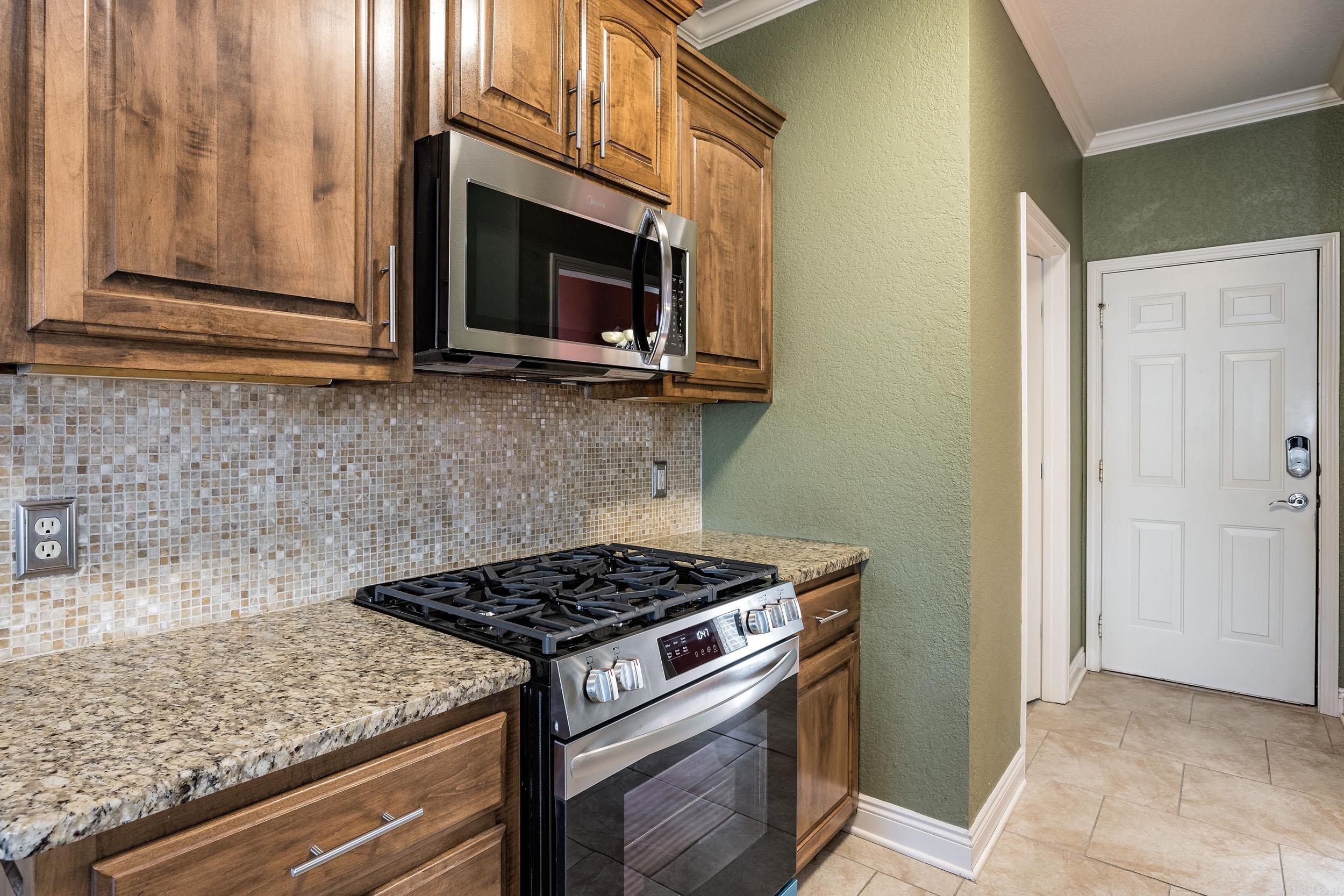 HURRICANE LAKE EST - Residential