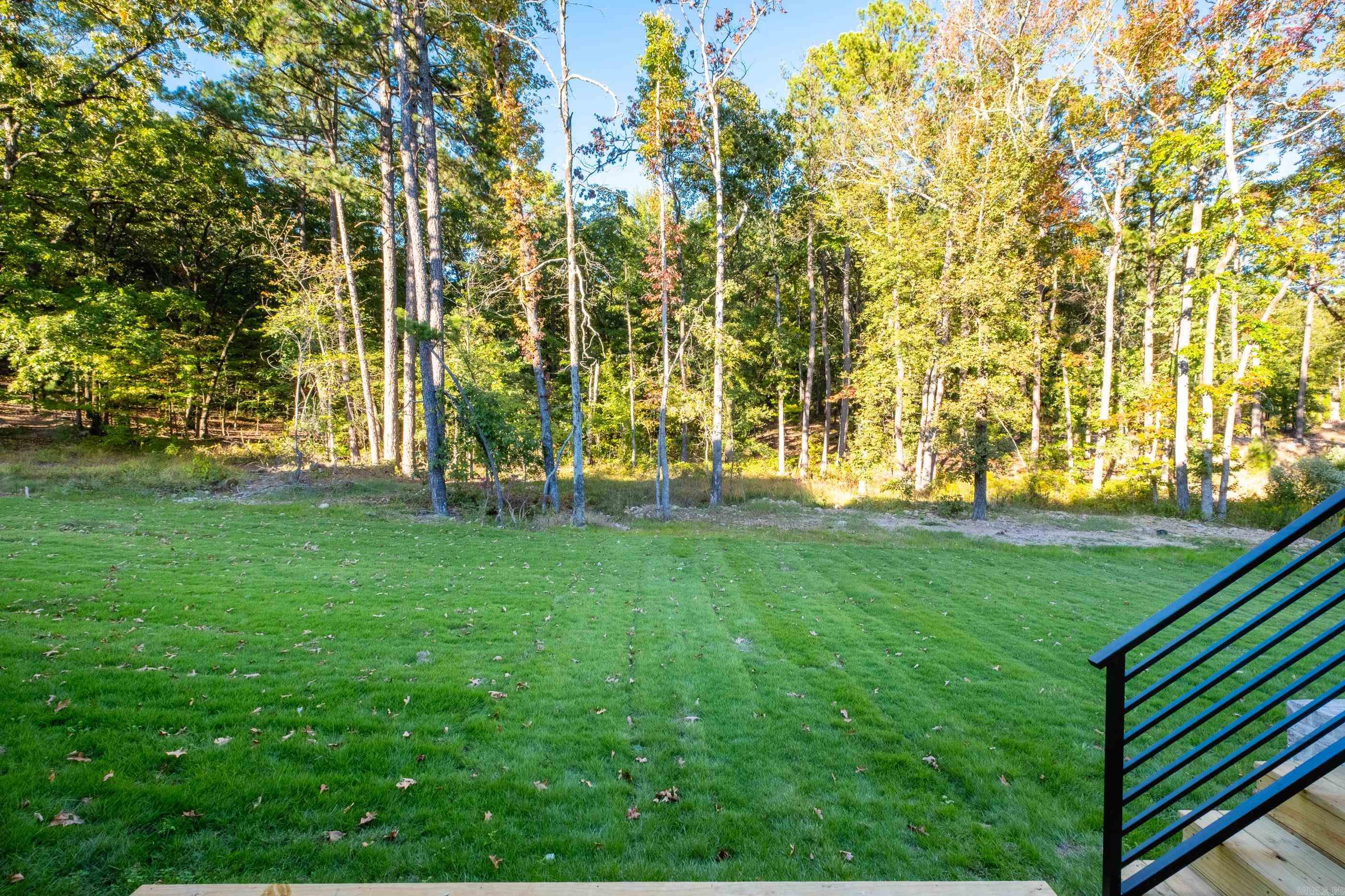 BEAR DEN ESTATES - Residential