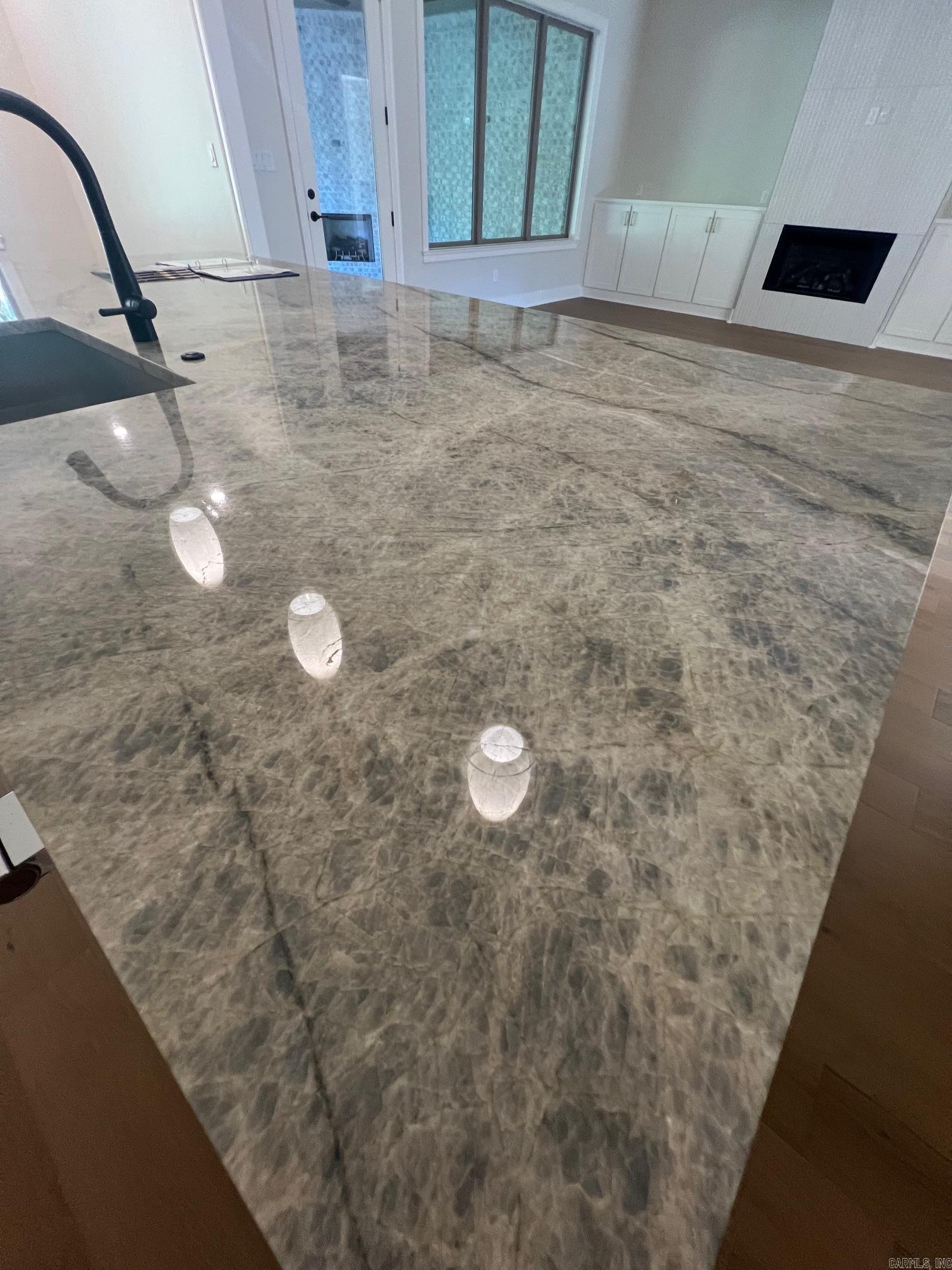 BEAR DEN ESTATES - Residential
