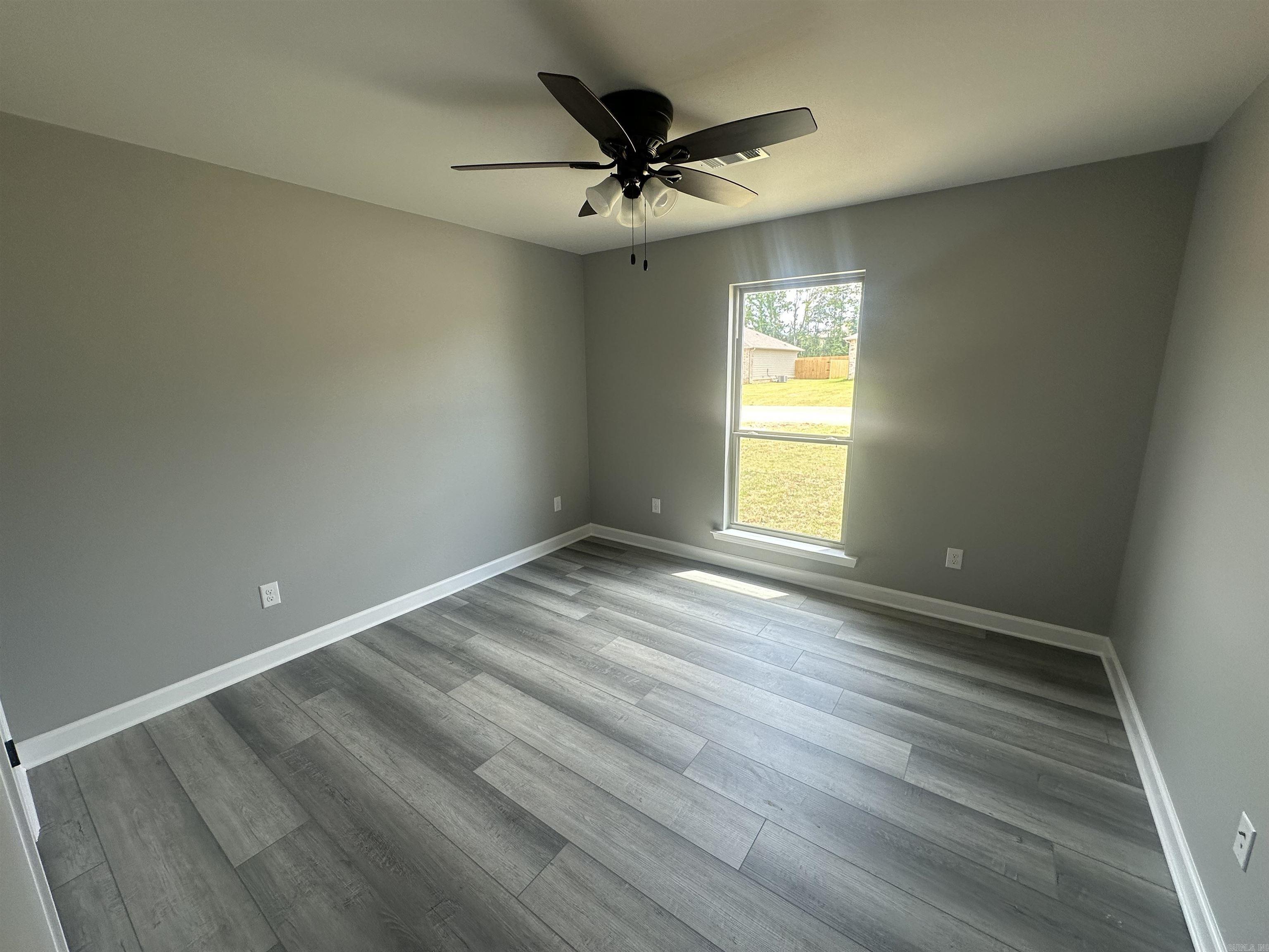 MAGNOLIA ESTATES - Residential