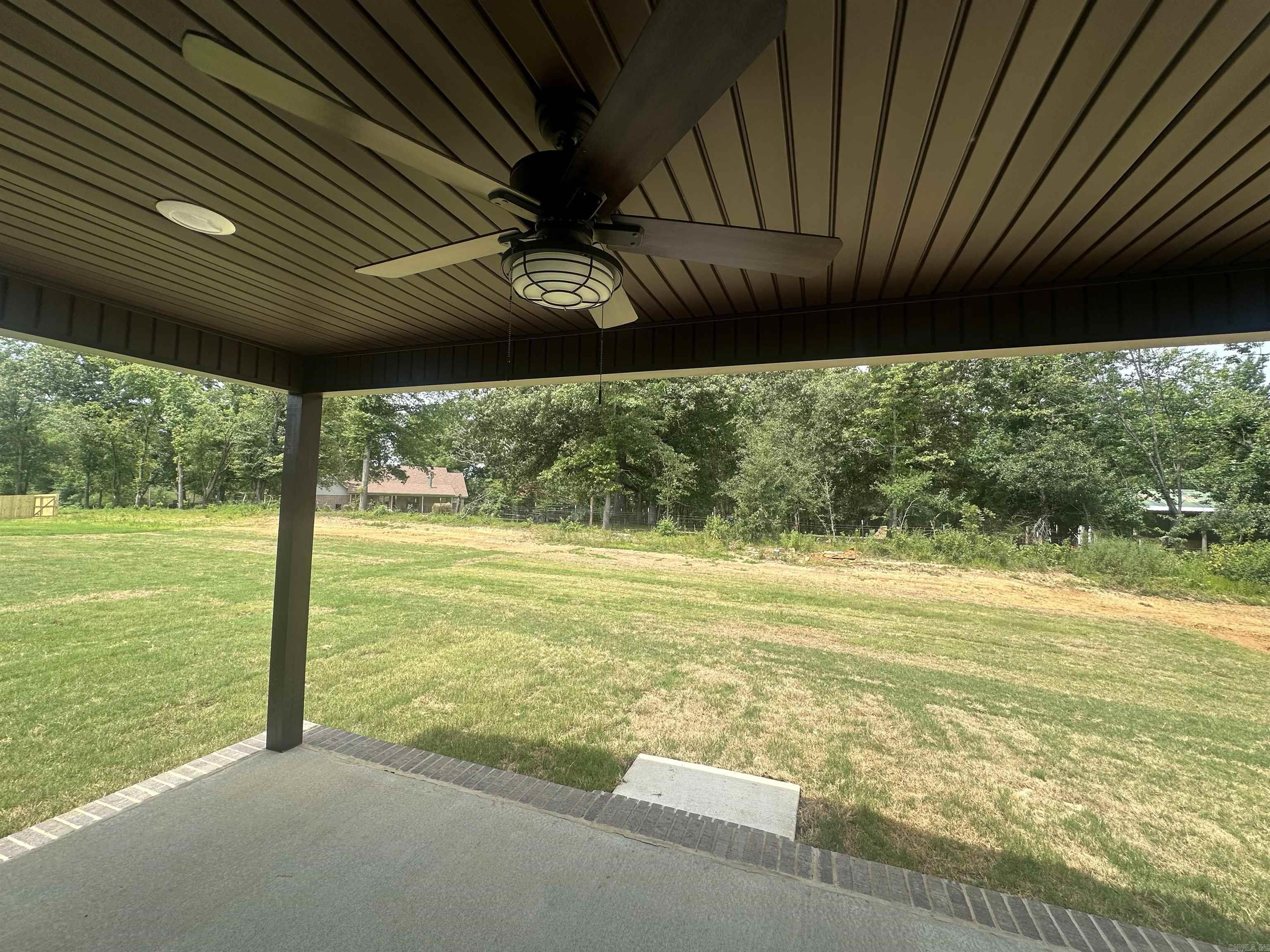 MAGNOLIA ESTATES - Residential