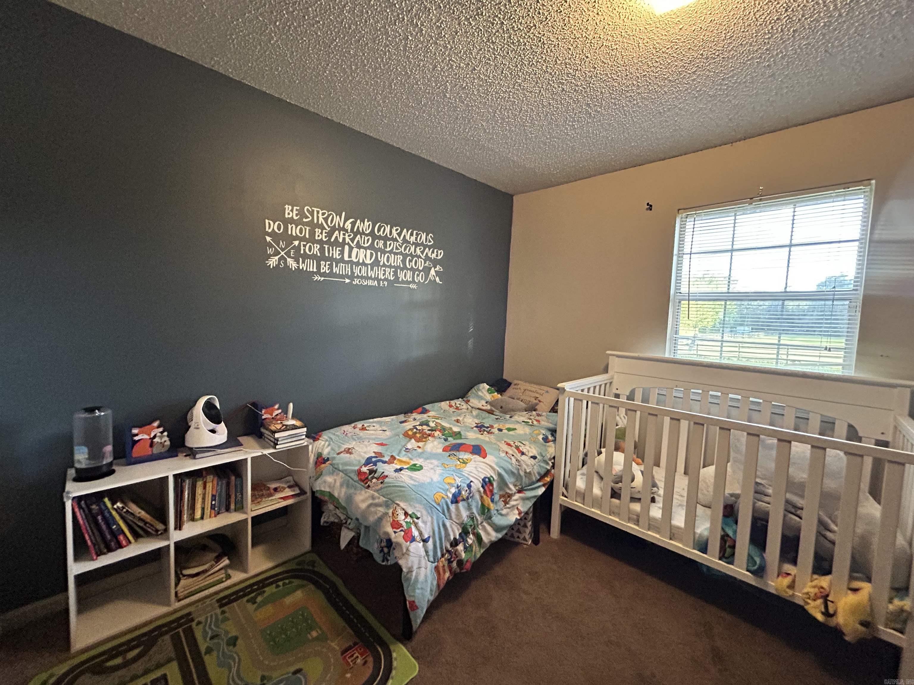 ASHLEYS OAKS ADDN - Residential