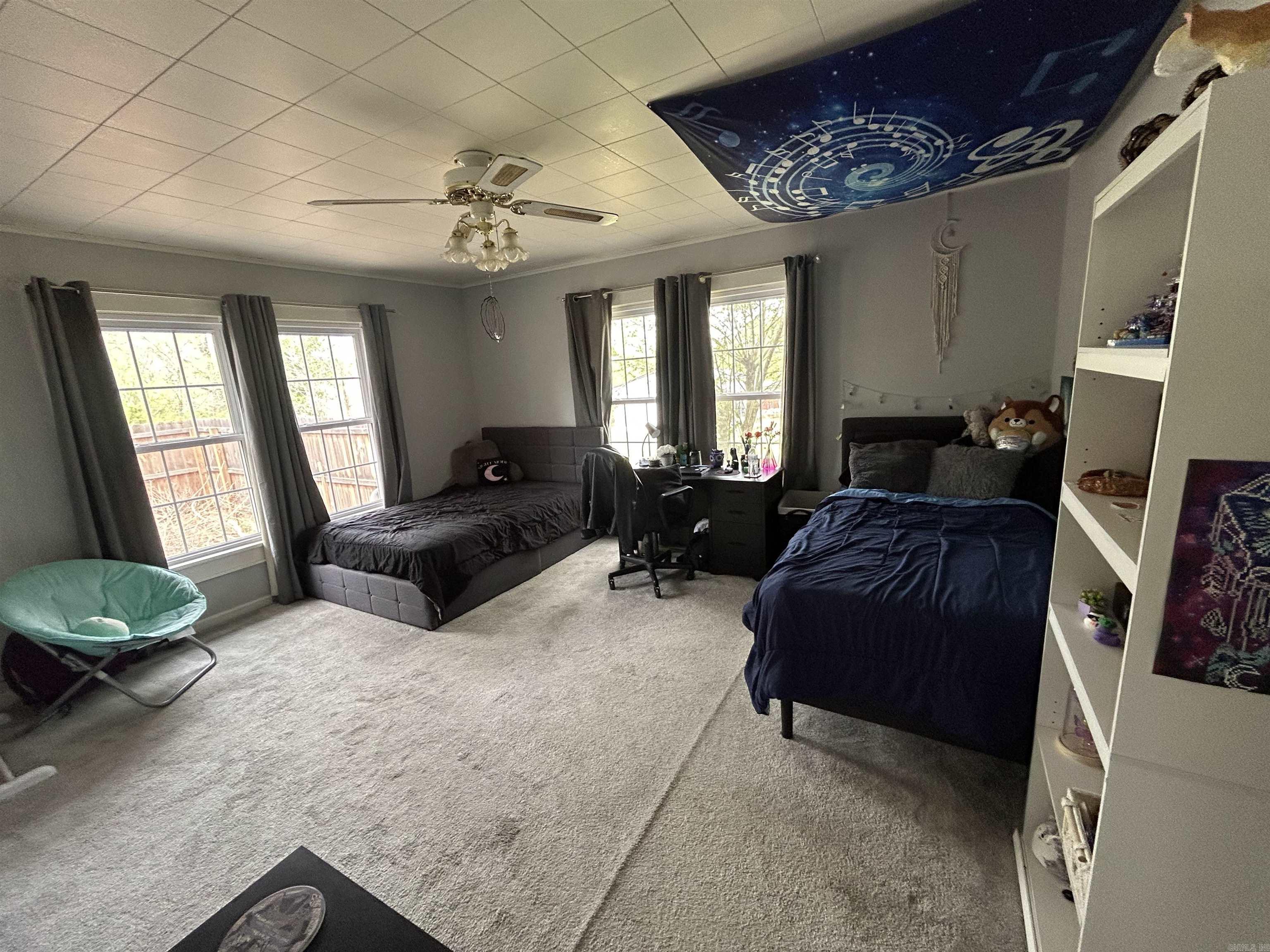 CLINTON ORIGINAL - Residential