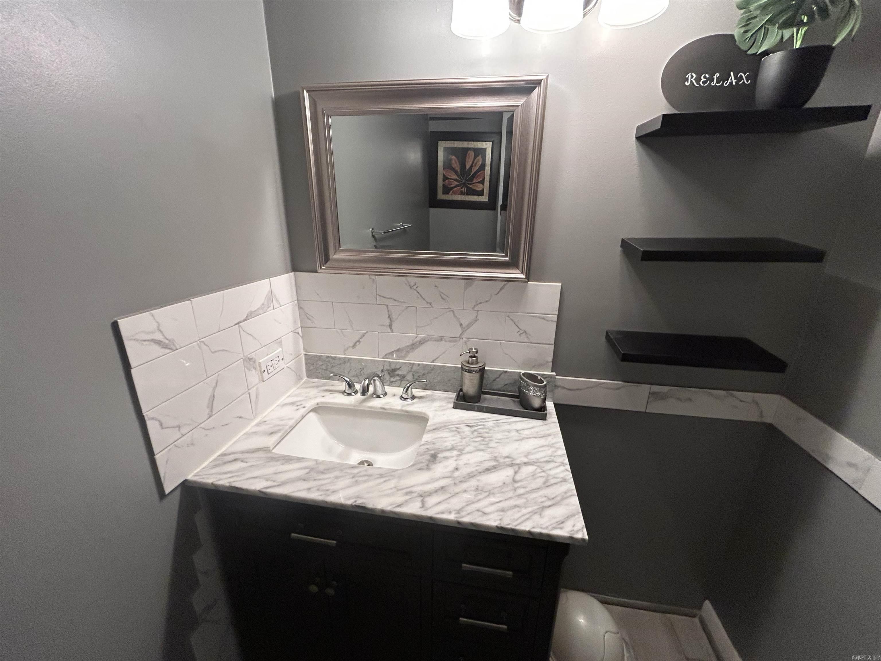 CLINTON ORIGINAL - Residential