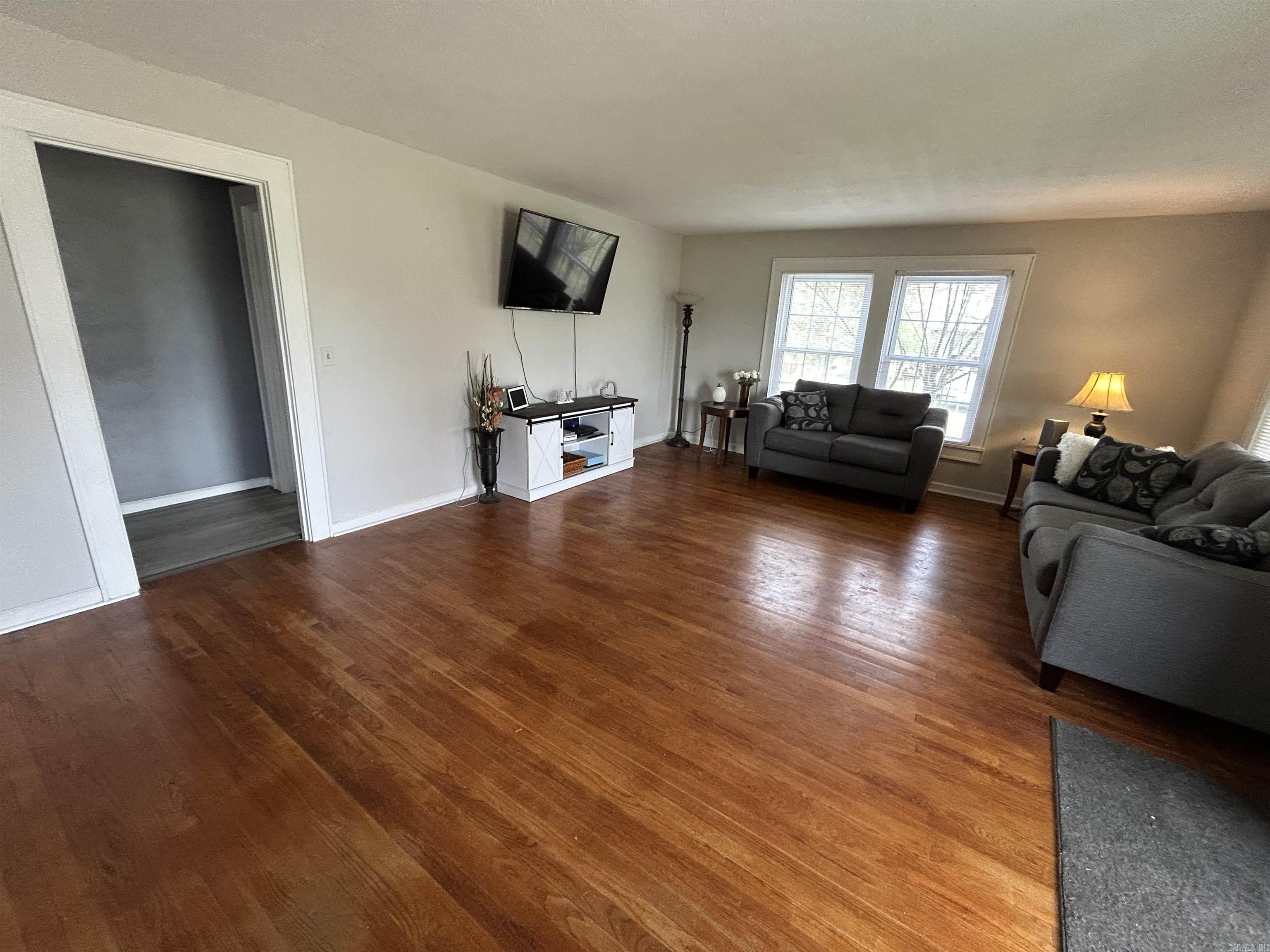 CLINTON ORIGINAL - Residential