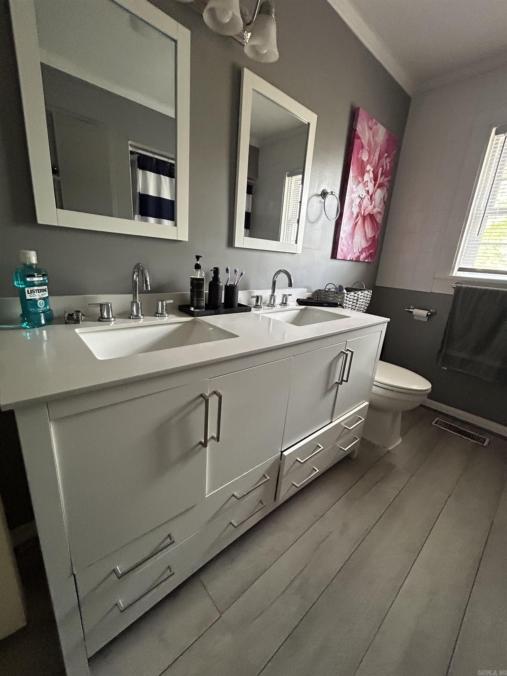 CLINTON ORIGINAL - Residential