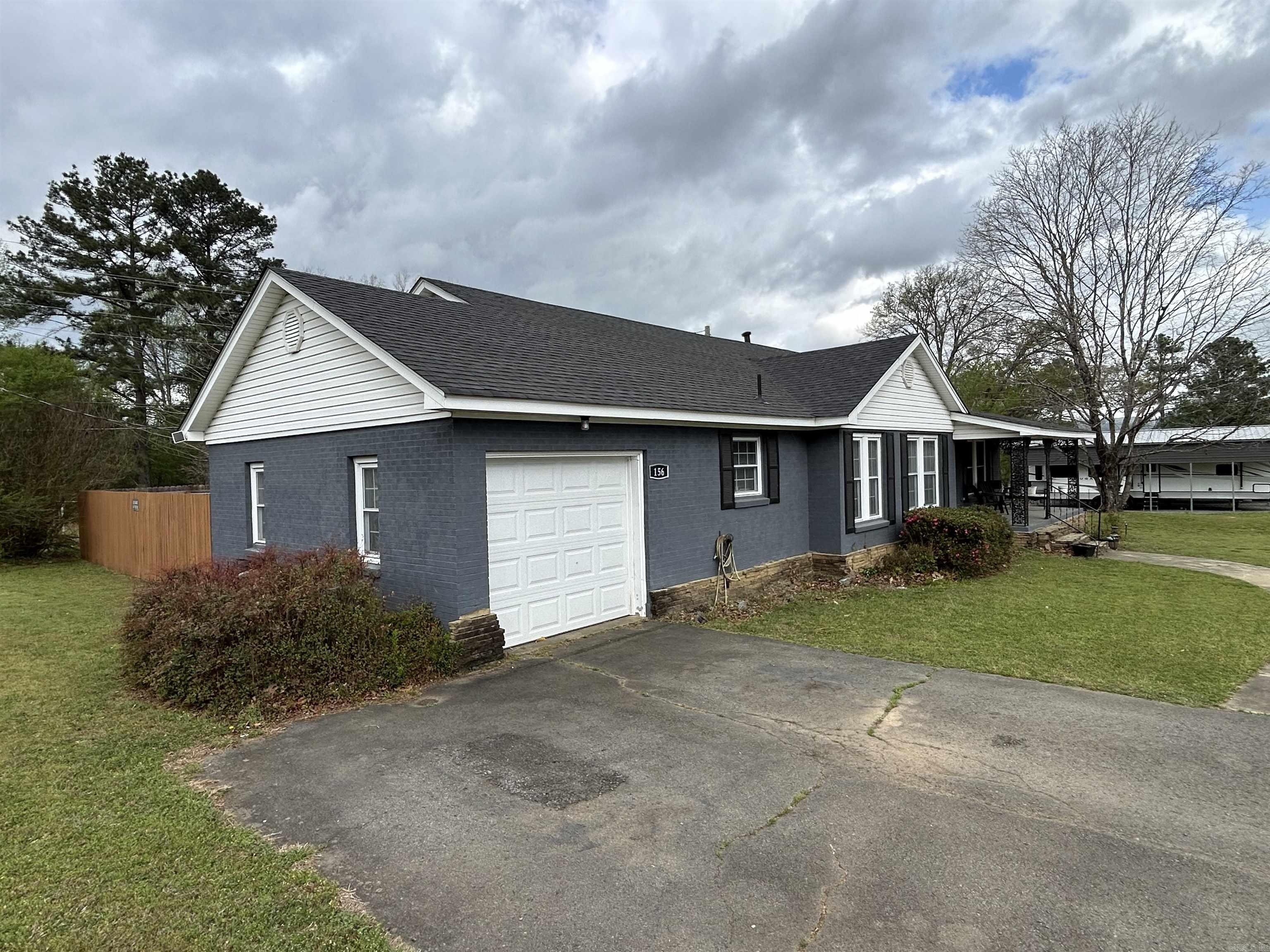 CLINTON ORIGINAL - Residential