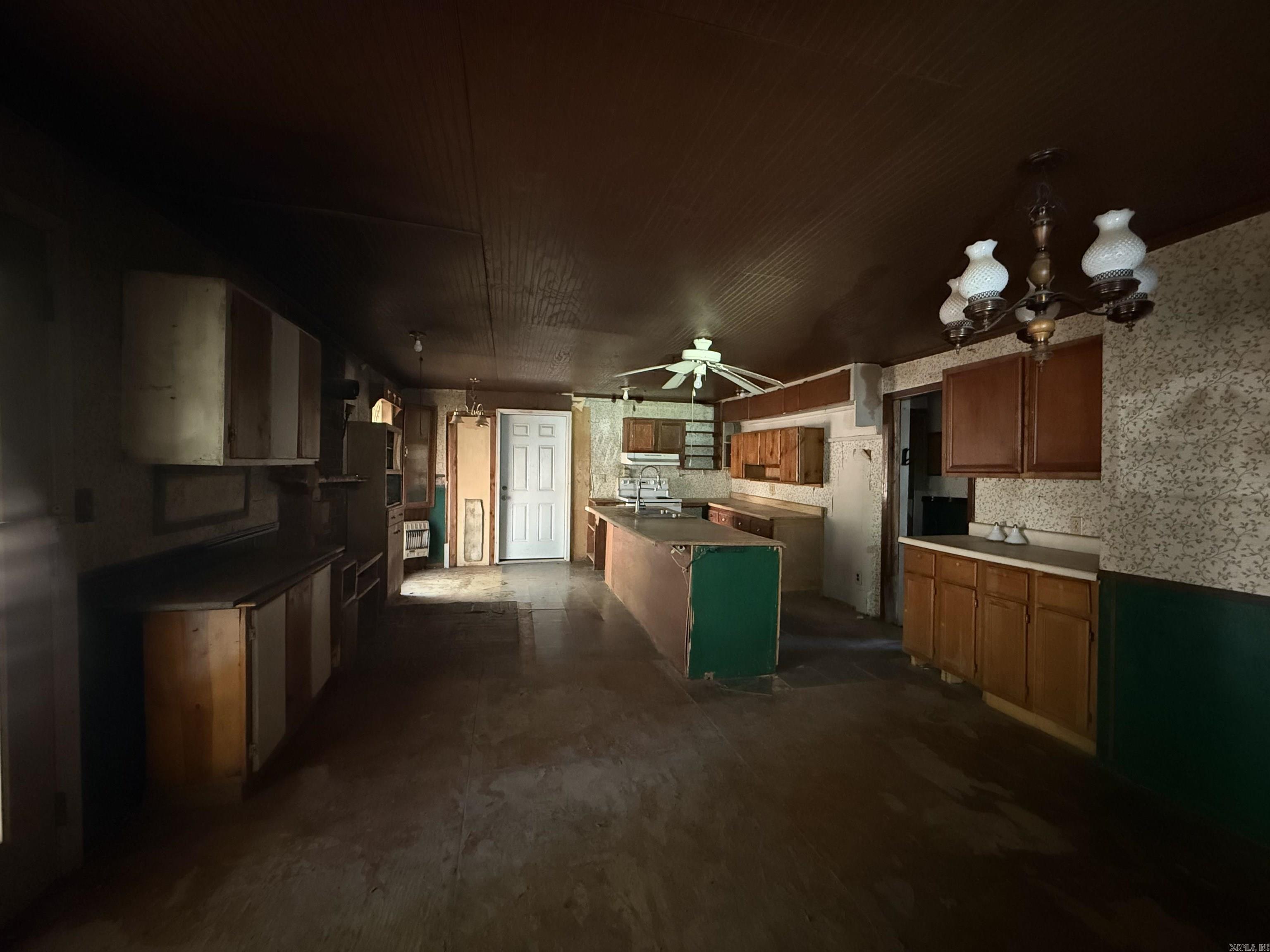 INDIAN HILLS 1ST - Residential