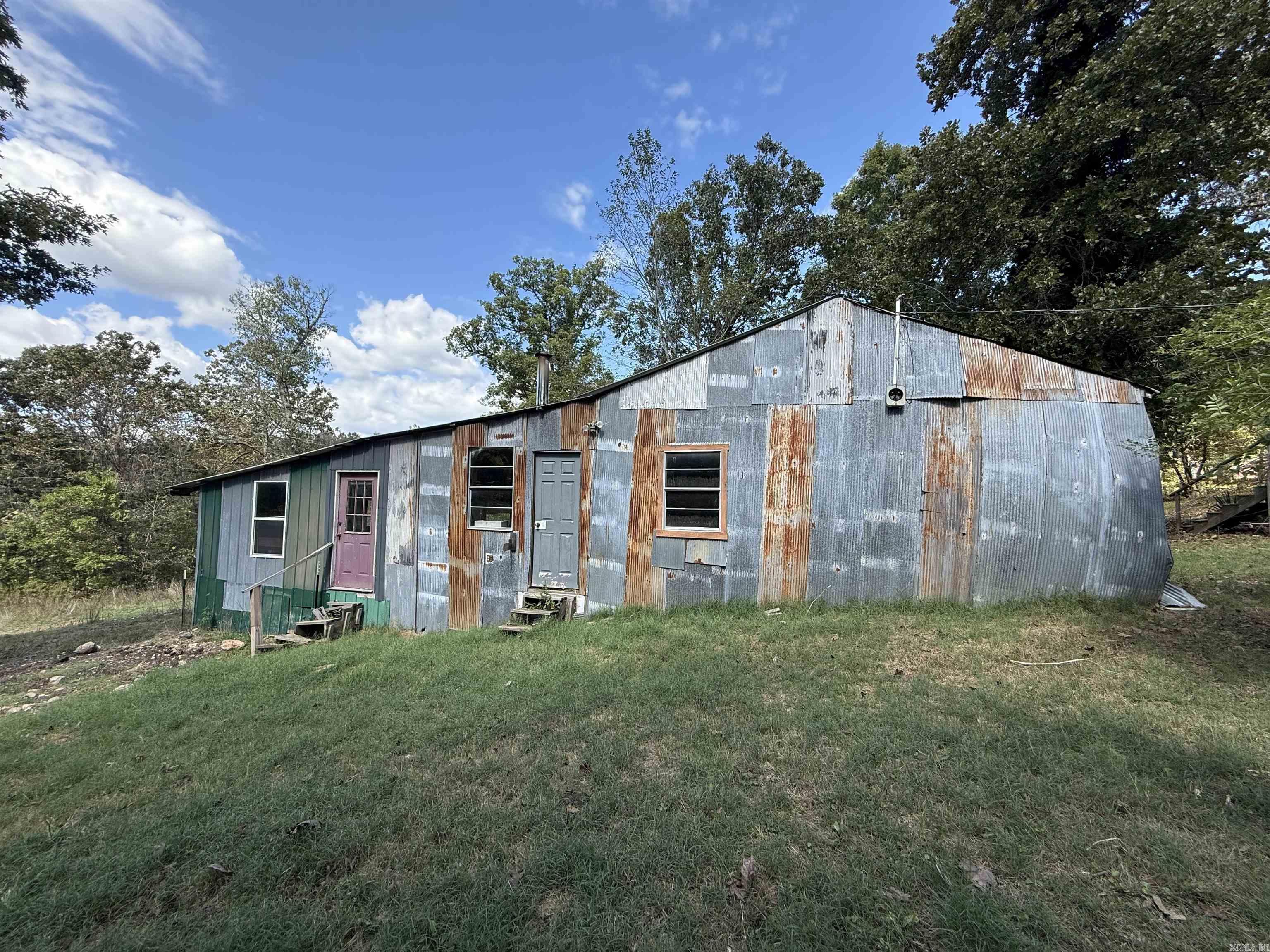INDIAN HILLS 1ST - Residential
