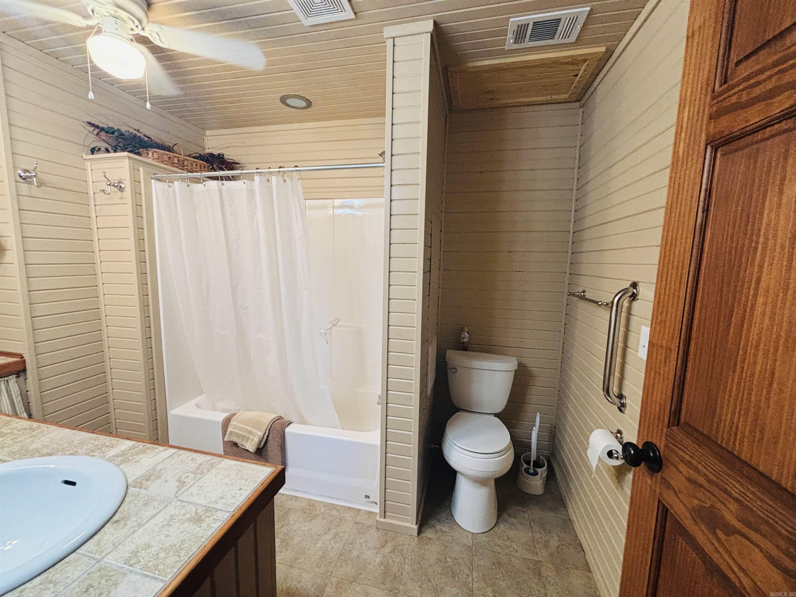 SUNSET RIDGE ESTATES - Residential