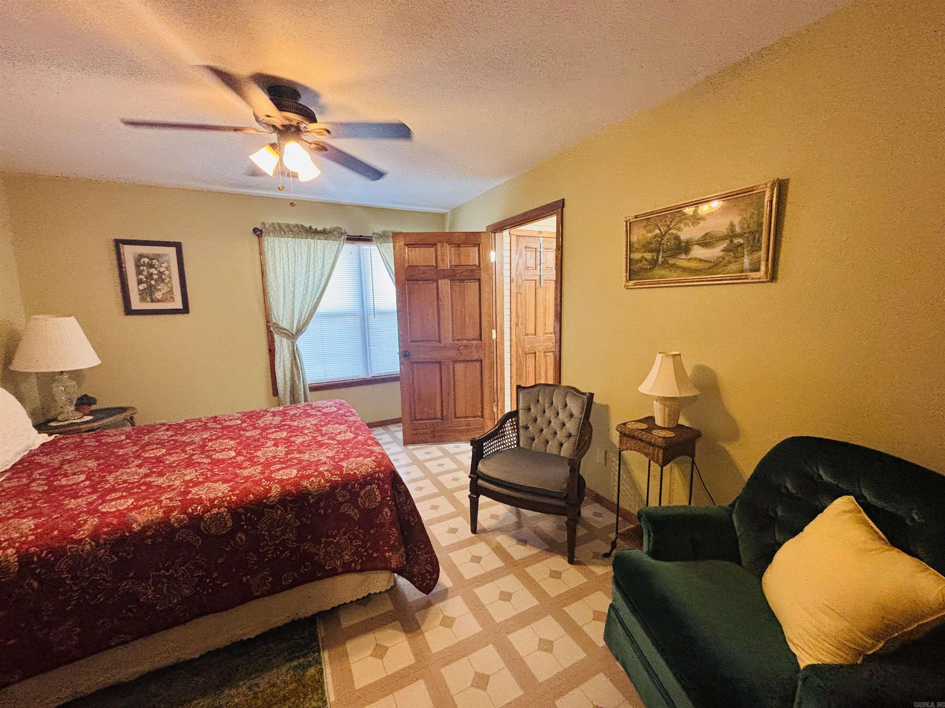 SUNSET RIDGE ESTATES - Residential
