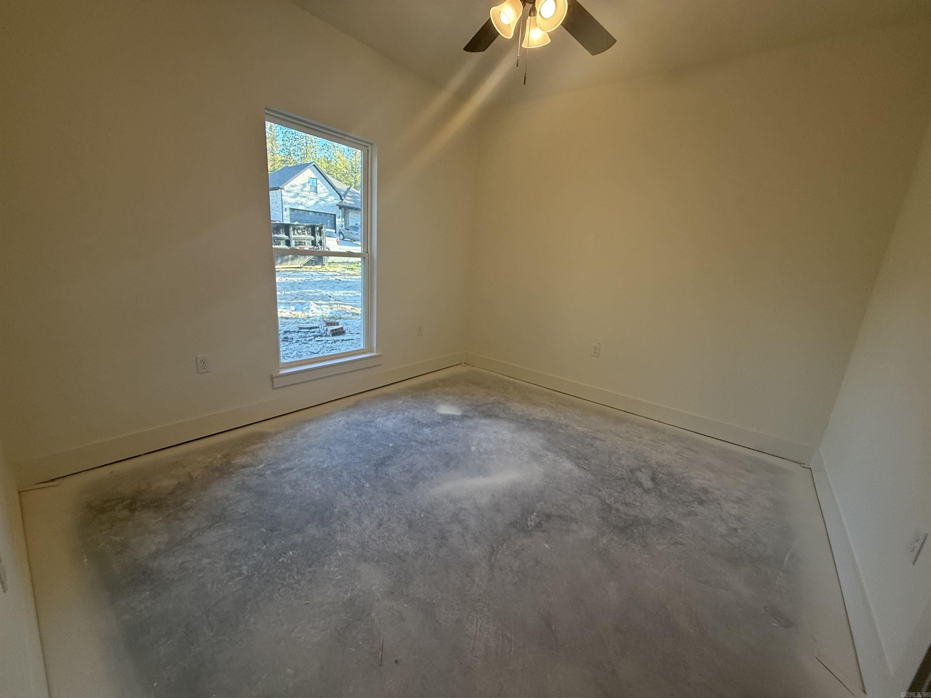 SILVER SPRINGS PH VIII - Residential
