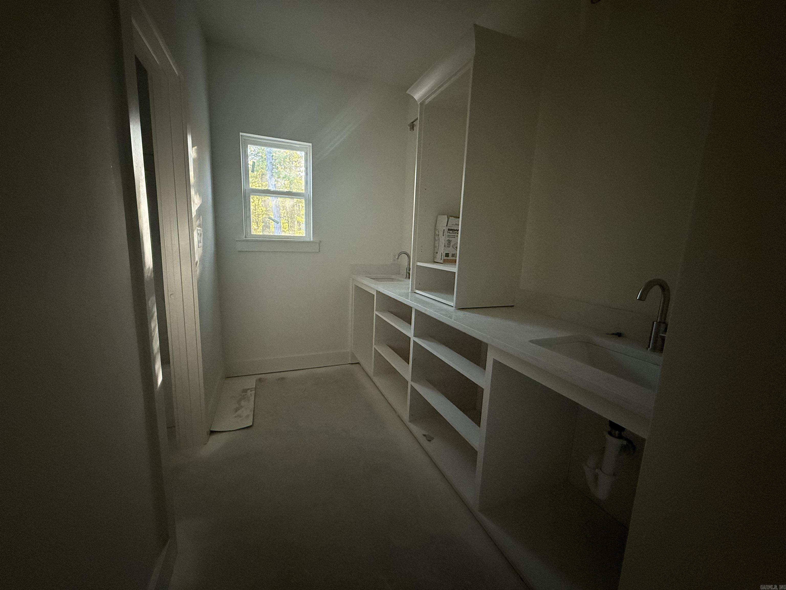 SILVER SPRINGS PH VIII - Residential