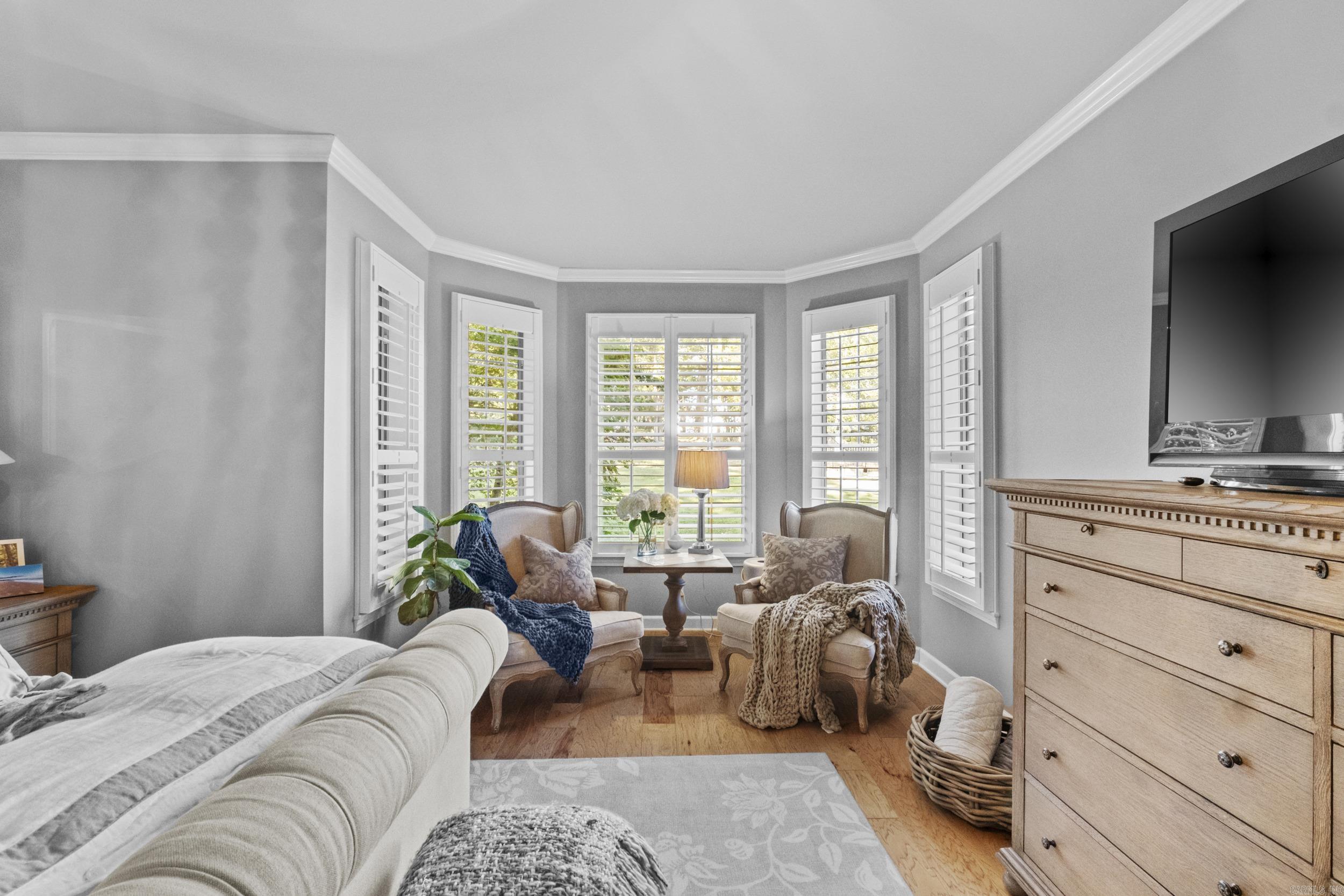 RIVER OAKS - Residential