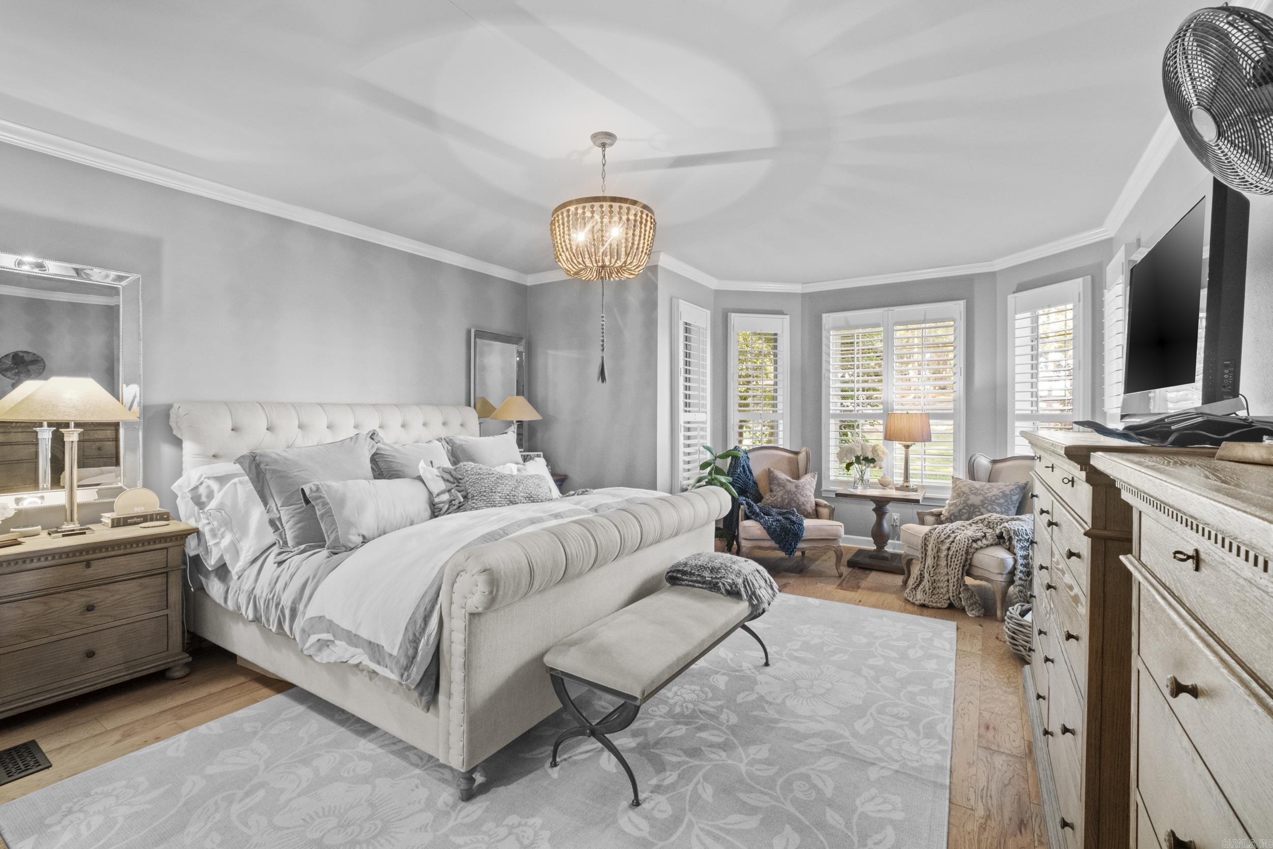 RIVER OAKS - Residential