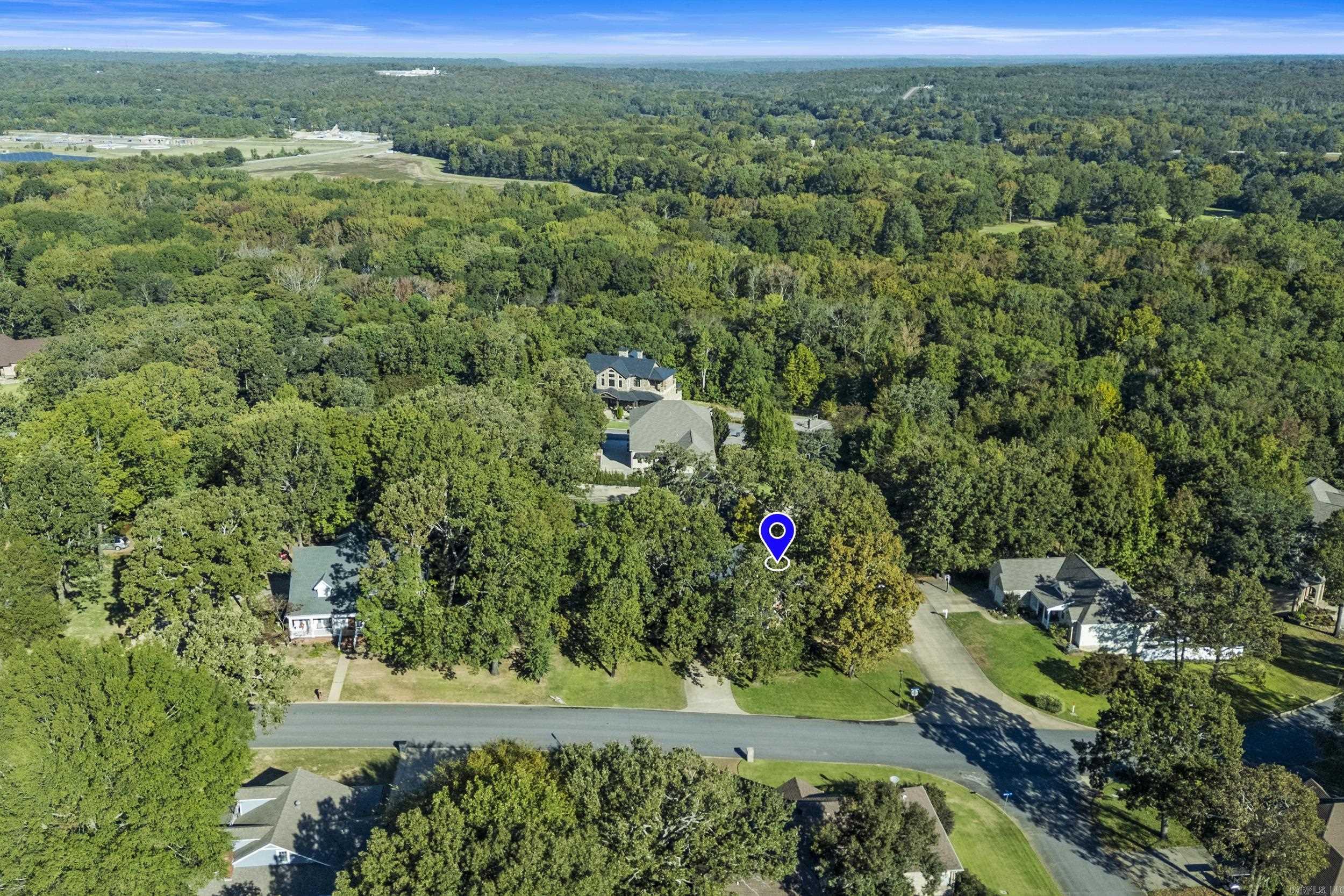 RIVER OAKS - Residential
