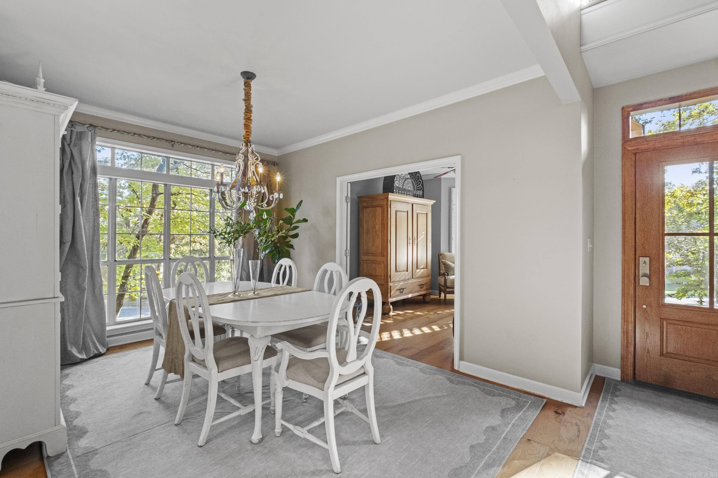 RIVER OAKS - Residential