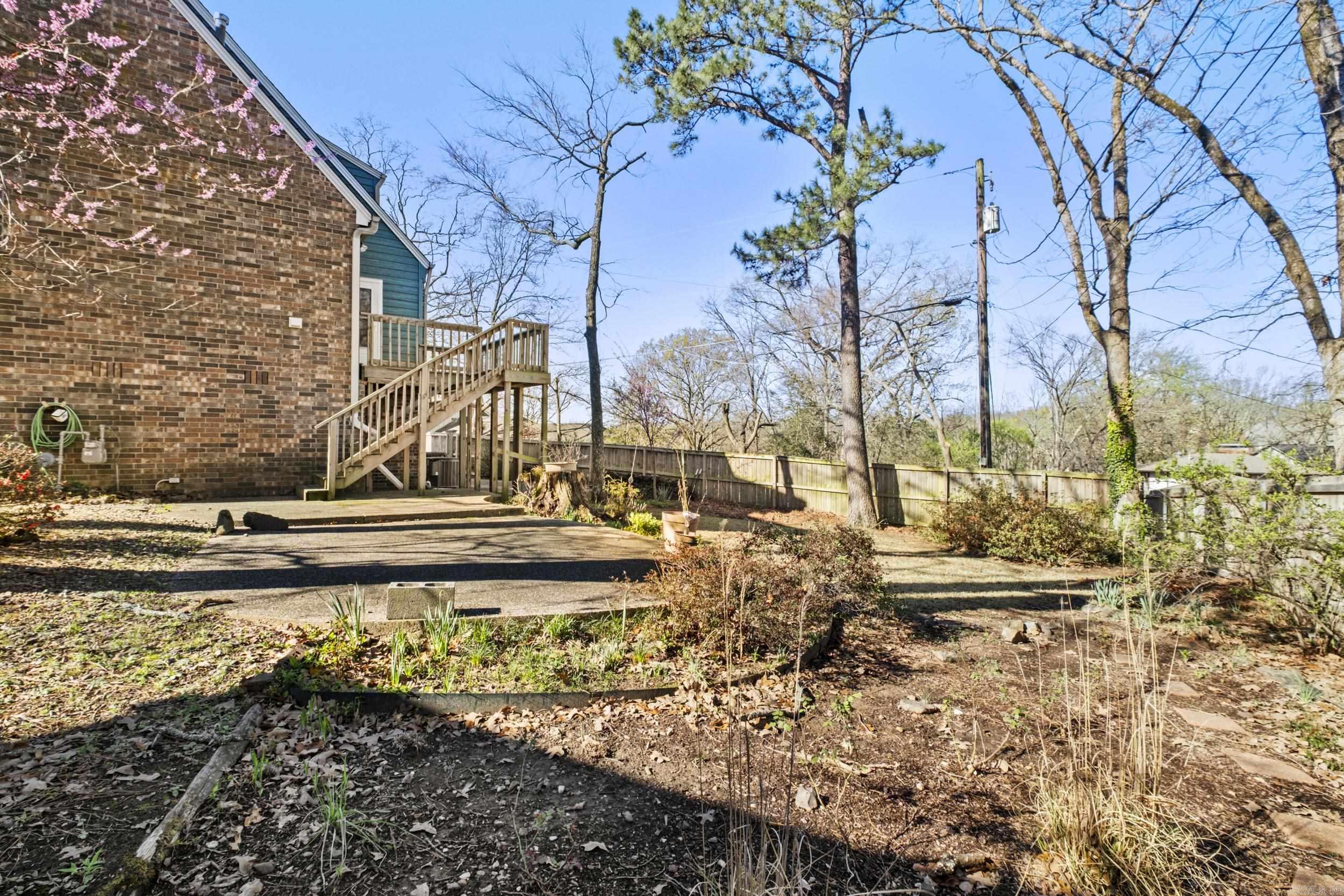 NORTH POINT GLENN ADDN - Residential