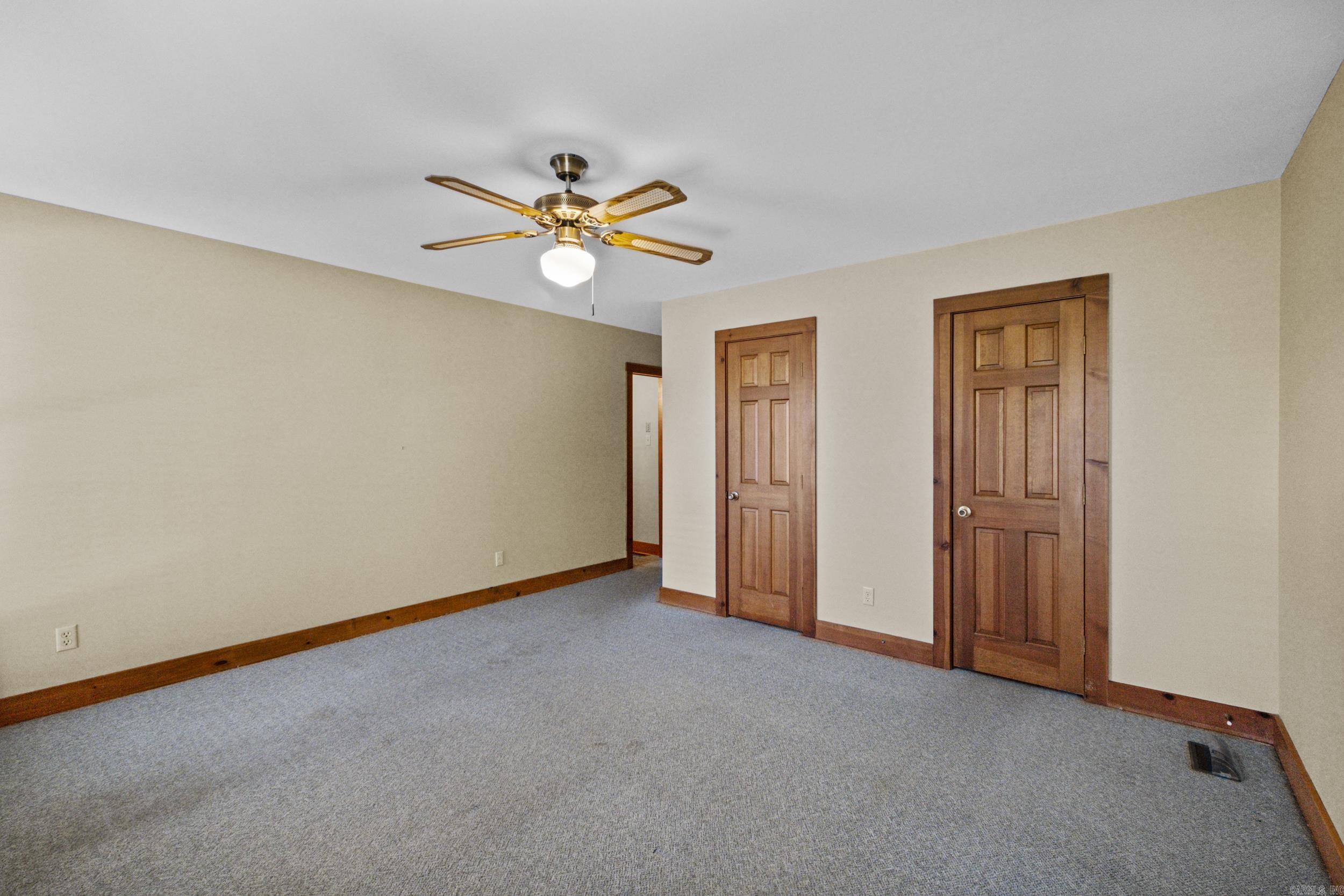 NORTH POINT GLENN ADDN - Residential