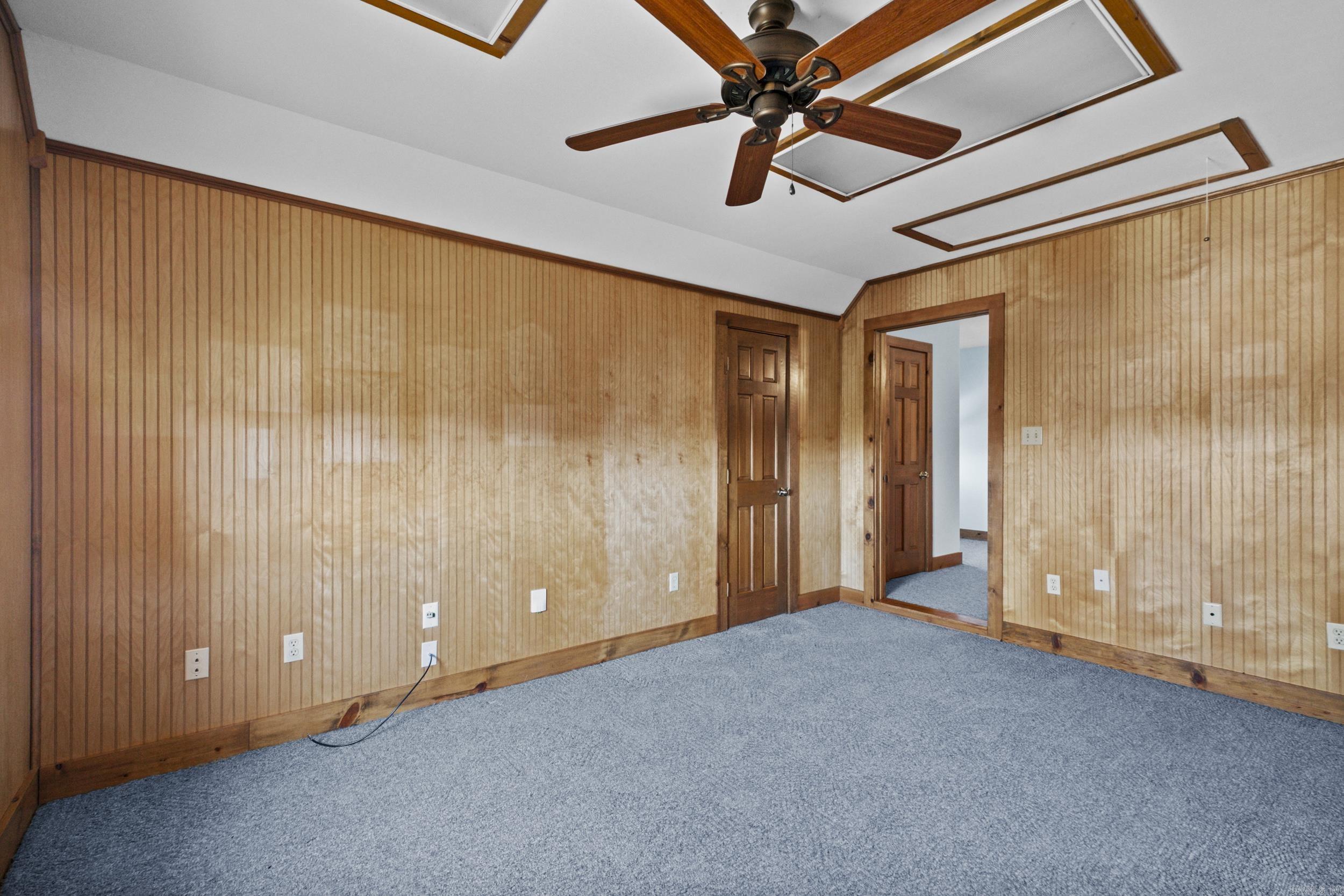 NORTH POINT GLENN ADDN - Residential