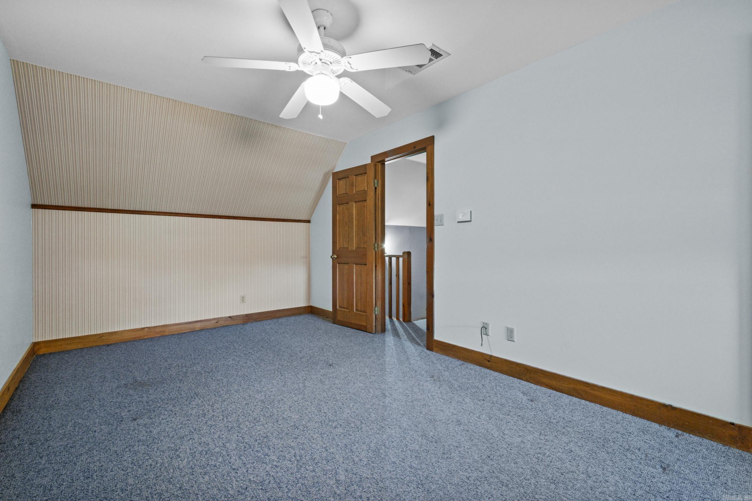 NORTH POINT GLENN ADDN - Residential