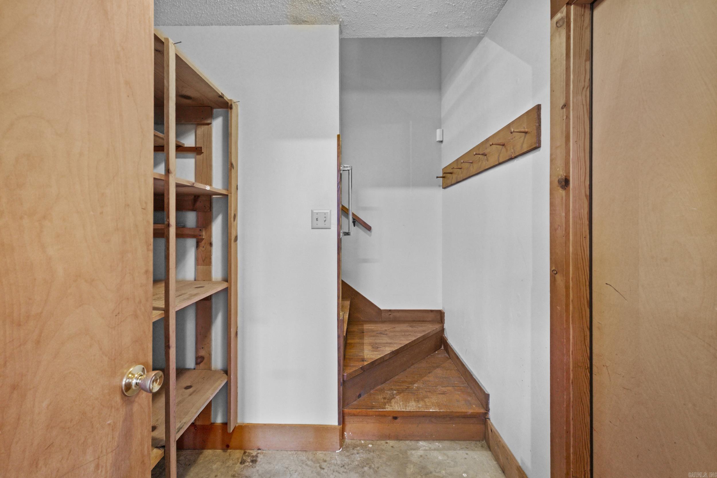 NORTH POINT GLENN ADDN - Residential