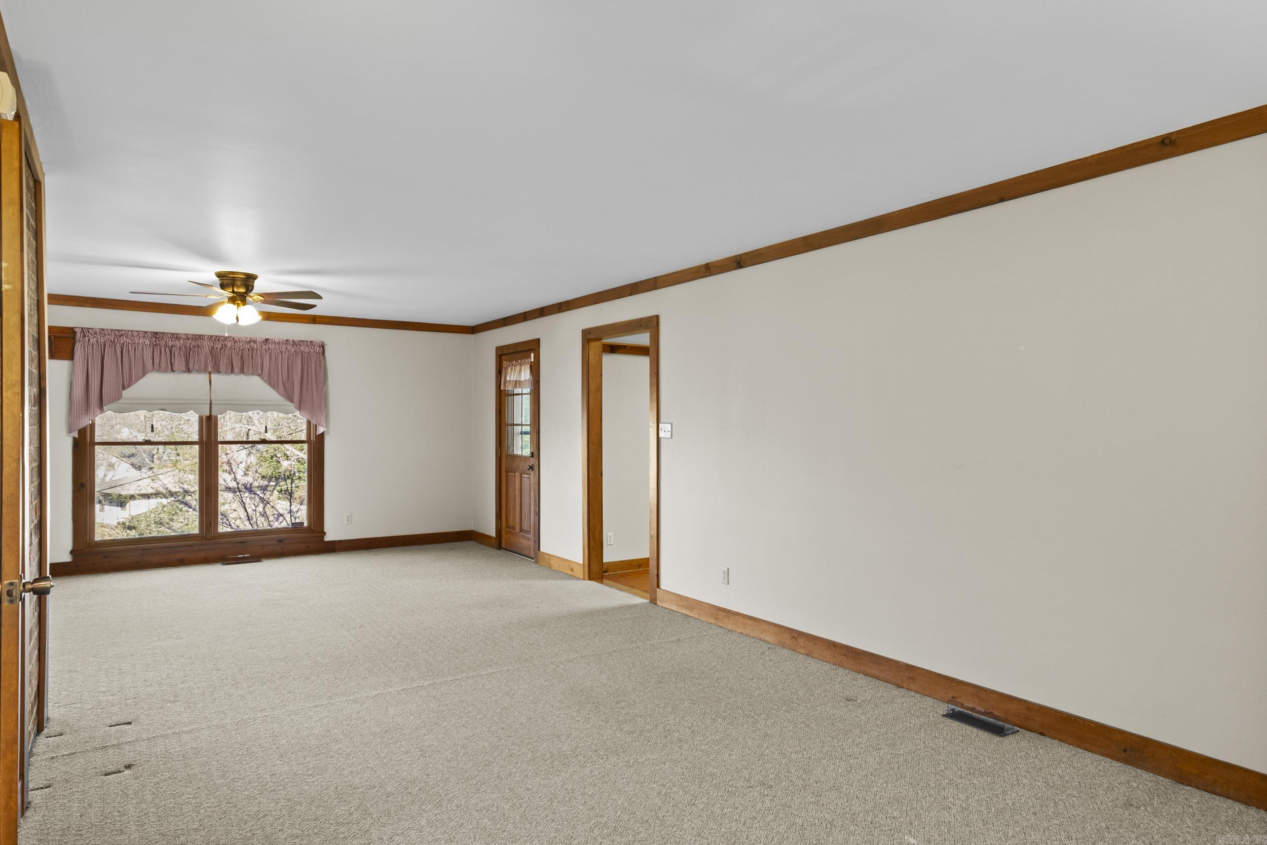 NORTH POINT GLENN ADDN - Residential