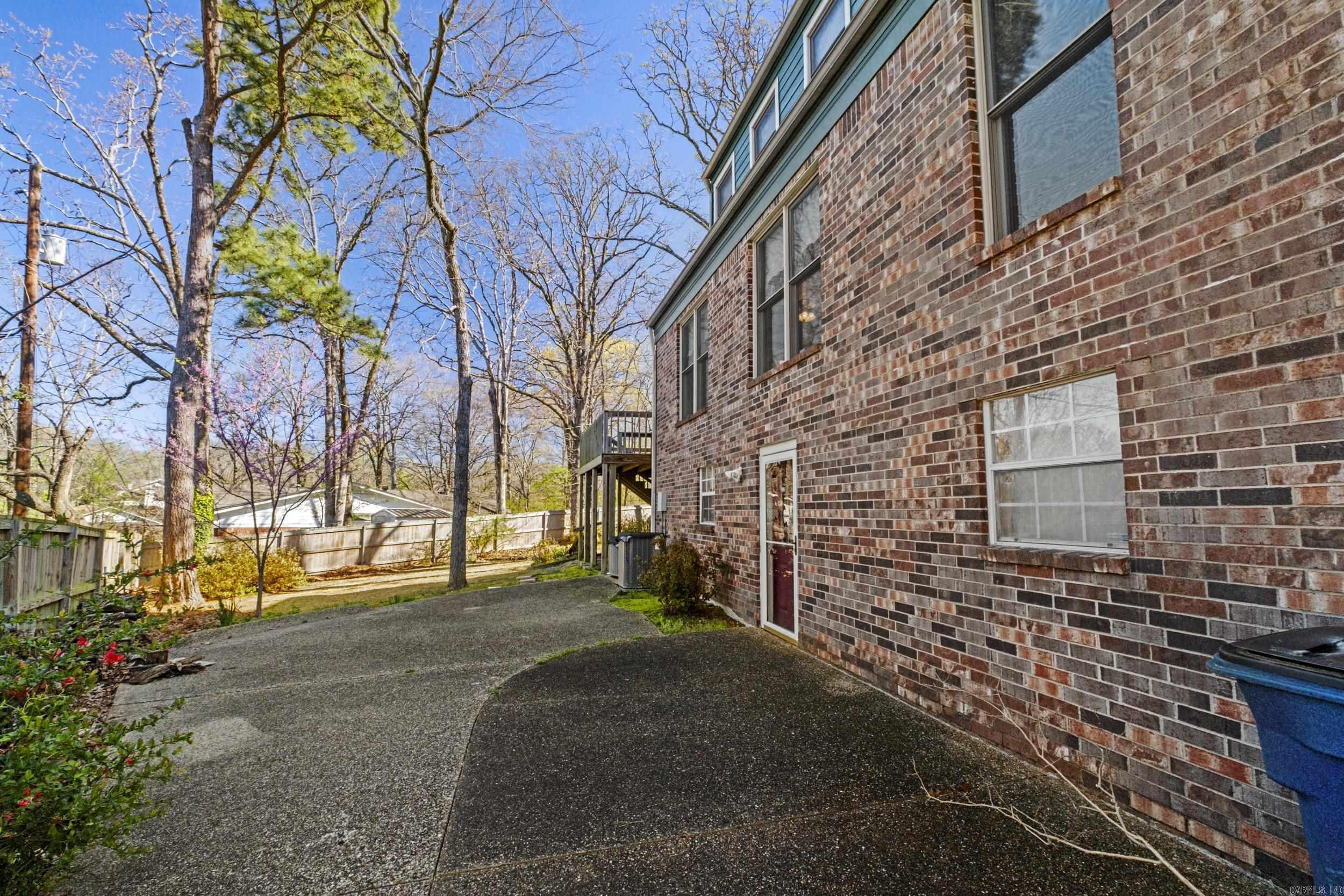 NORTH POINT GLENN ADDN - Residential