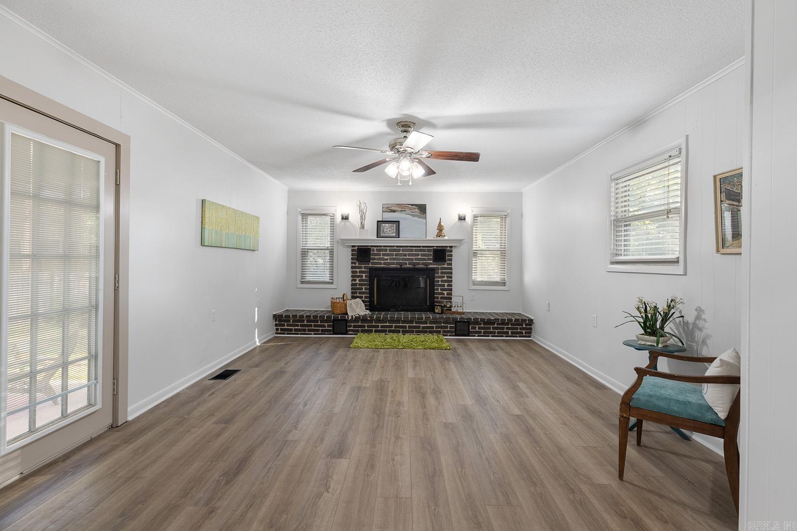 MARYLAND TERRACE - Residential