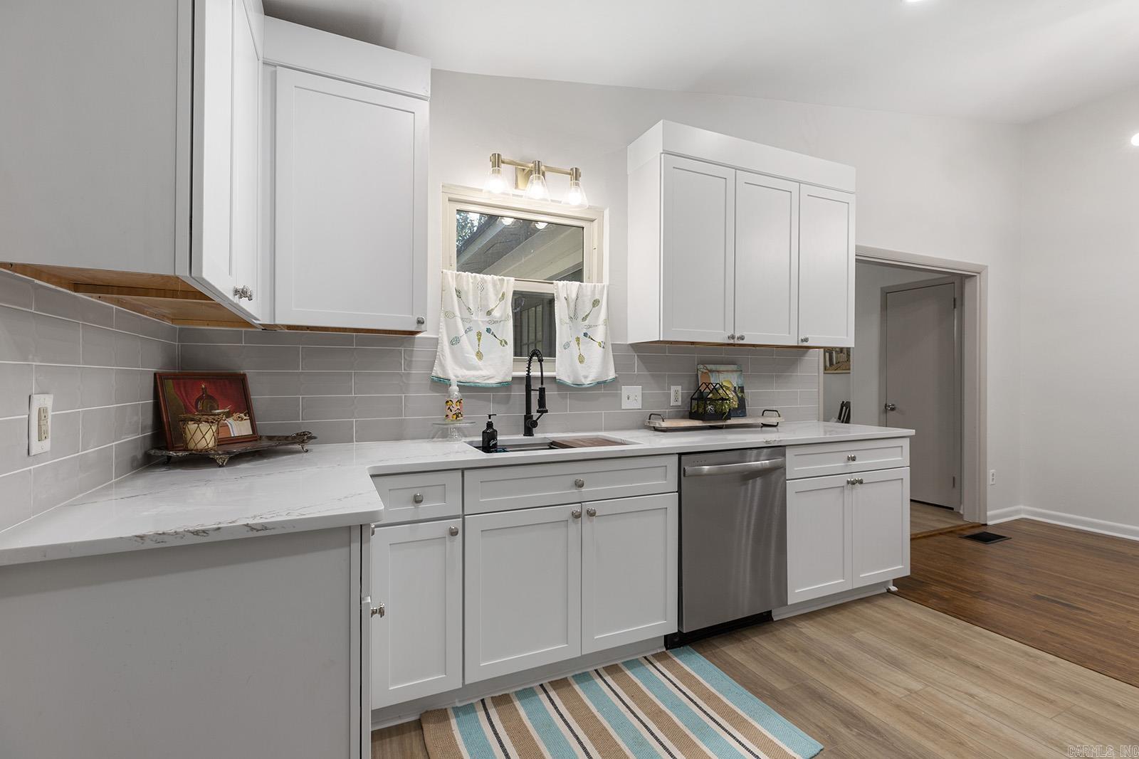 MARYLAND TERRACE - Residential