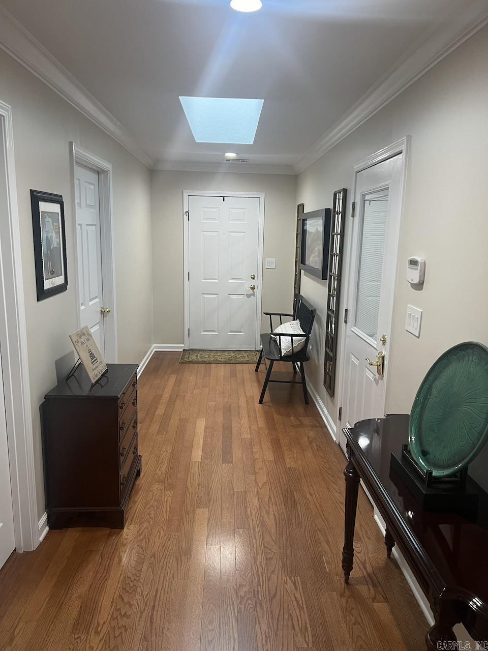 ENCLAVE - Residential