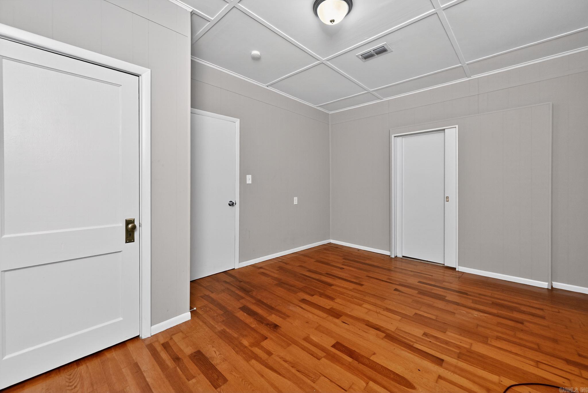 BENTON - Residential