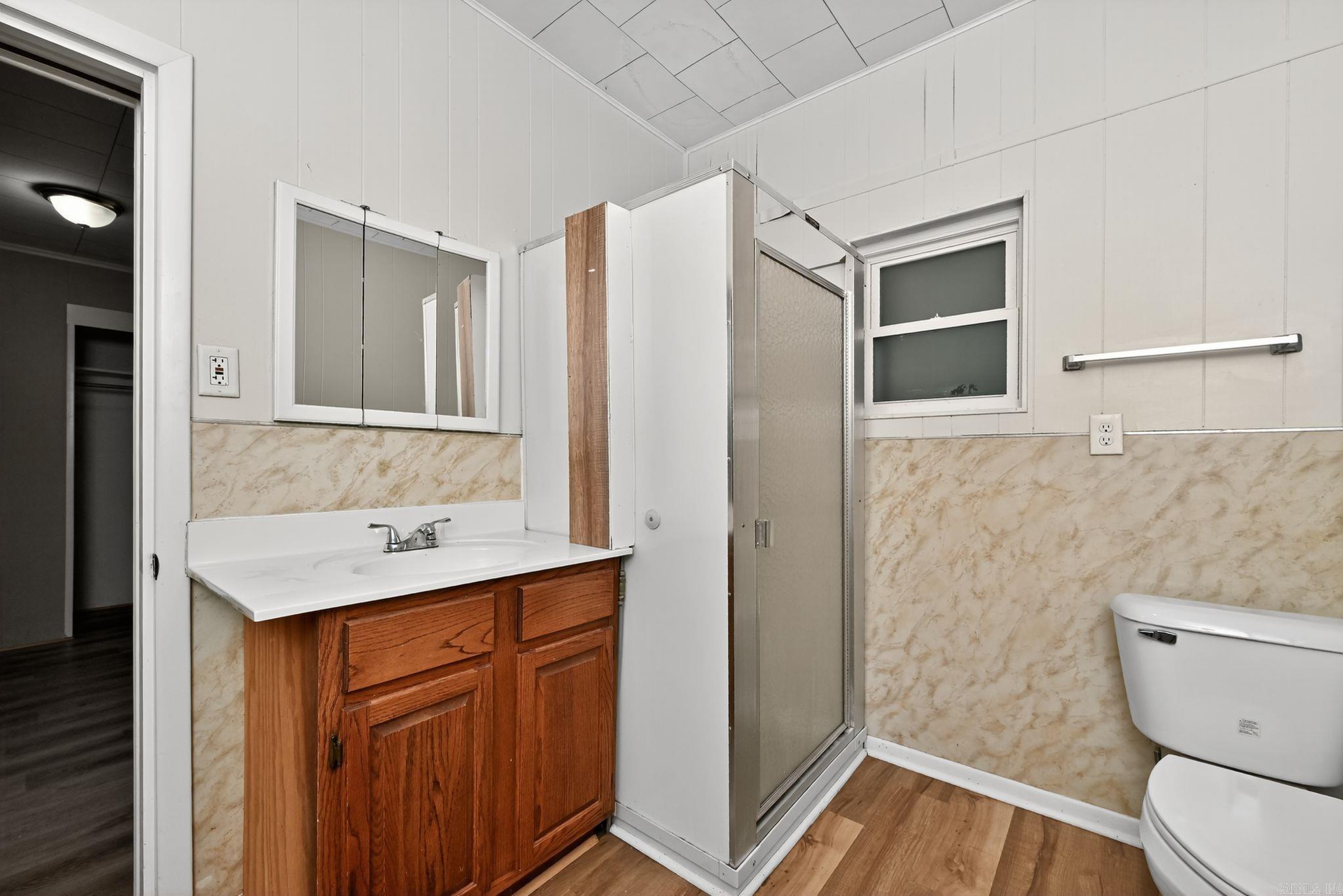 BENTON - Residential