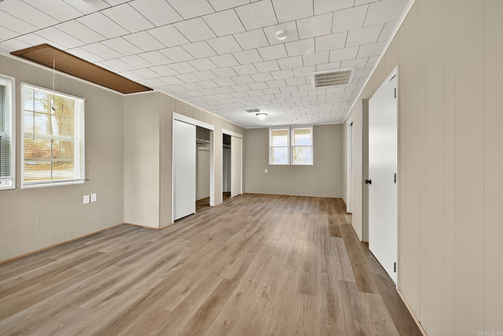 BENTON - Residential