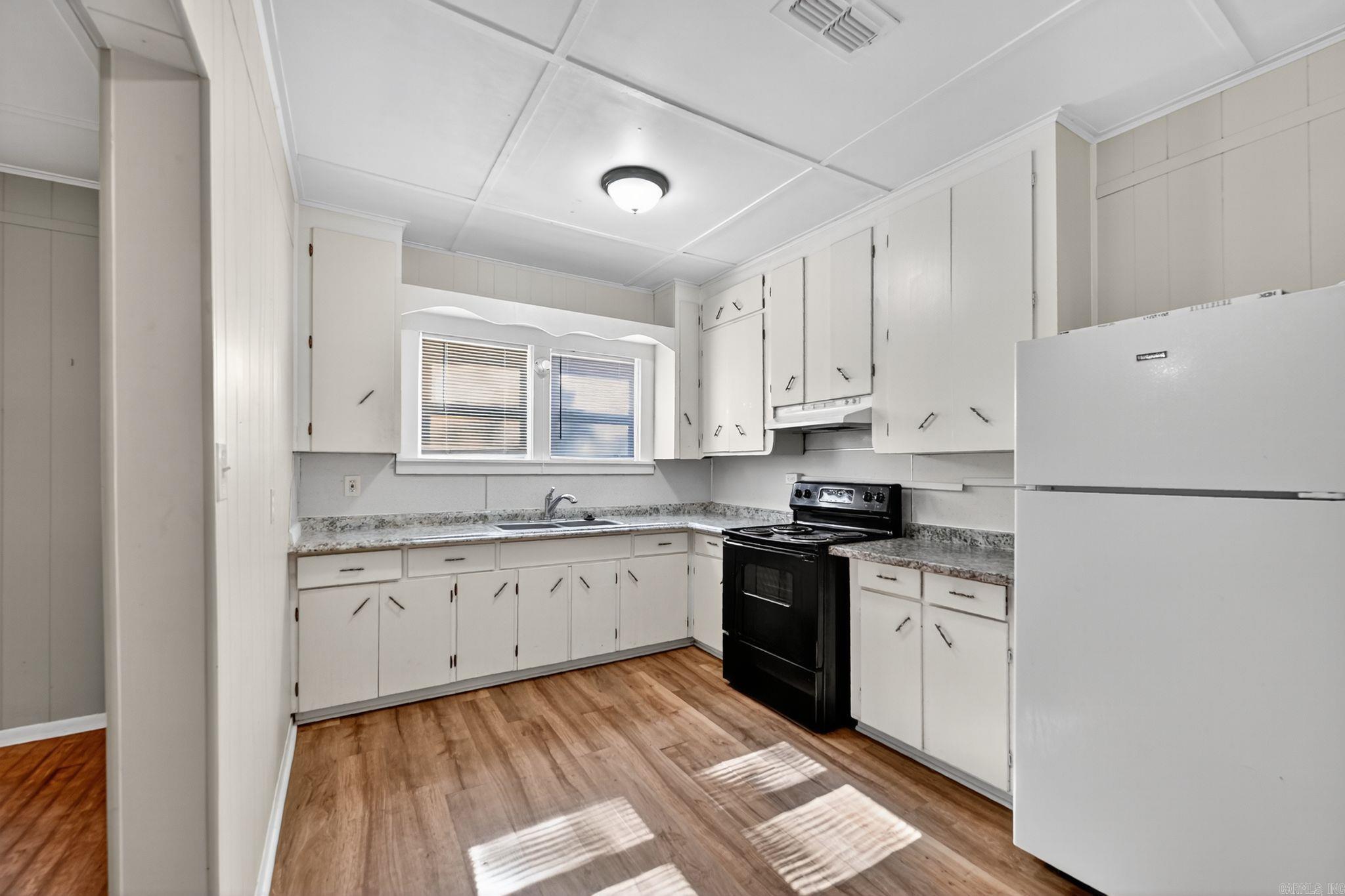 BENTON - Residential