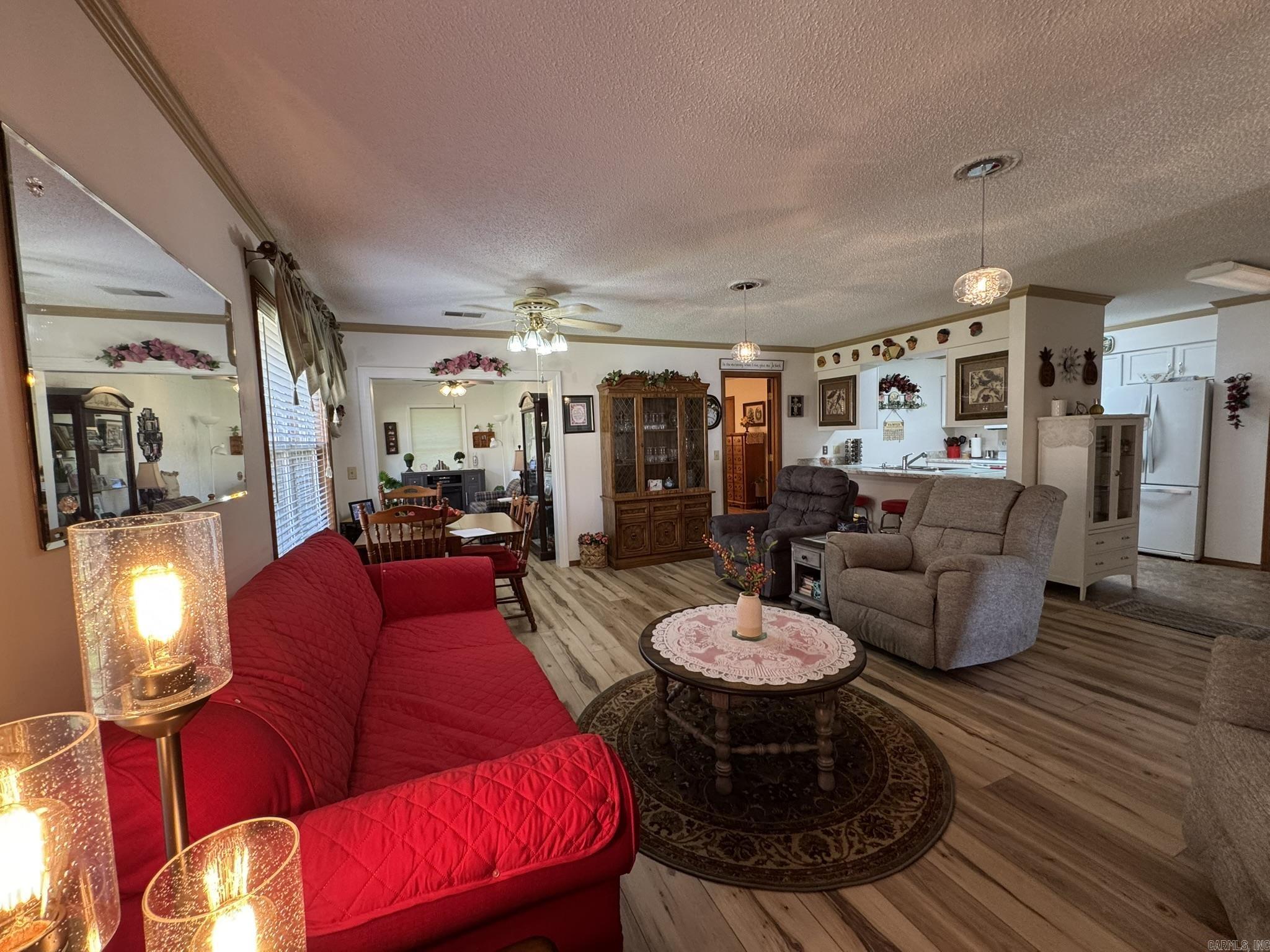 MEADOWS - Residential