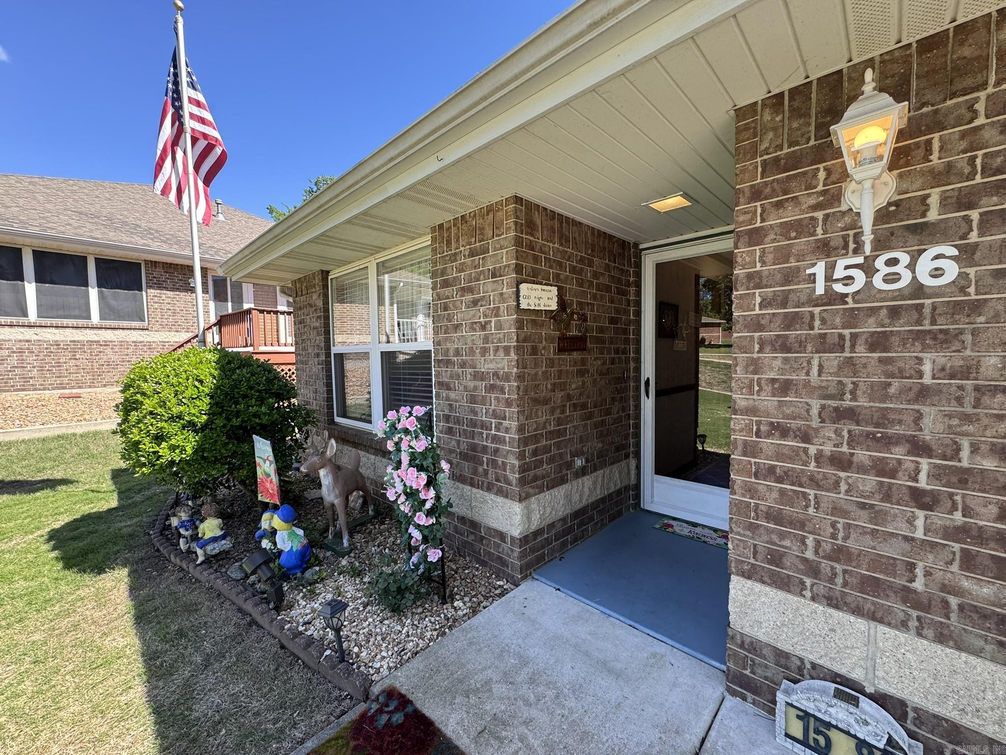 MEADOWS - Residential