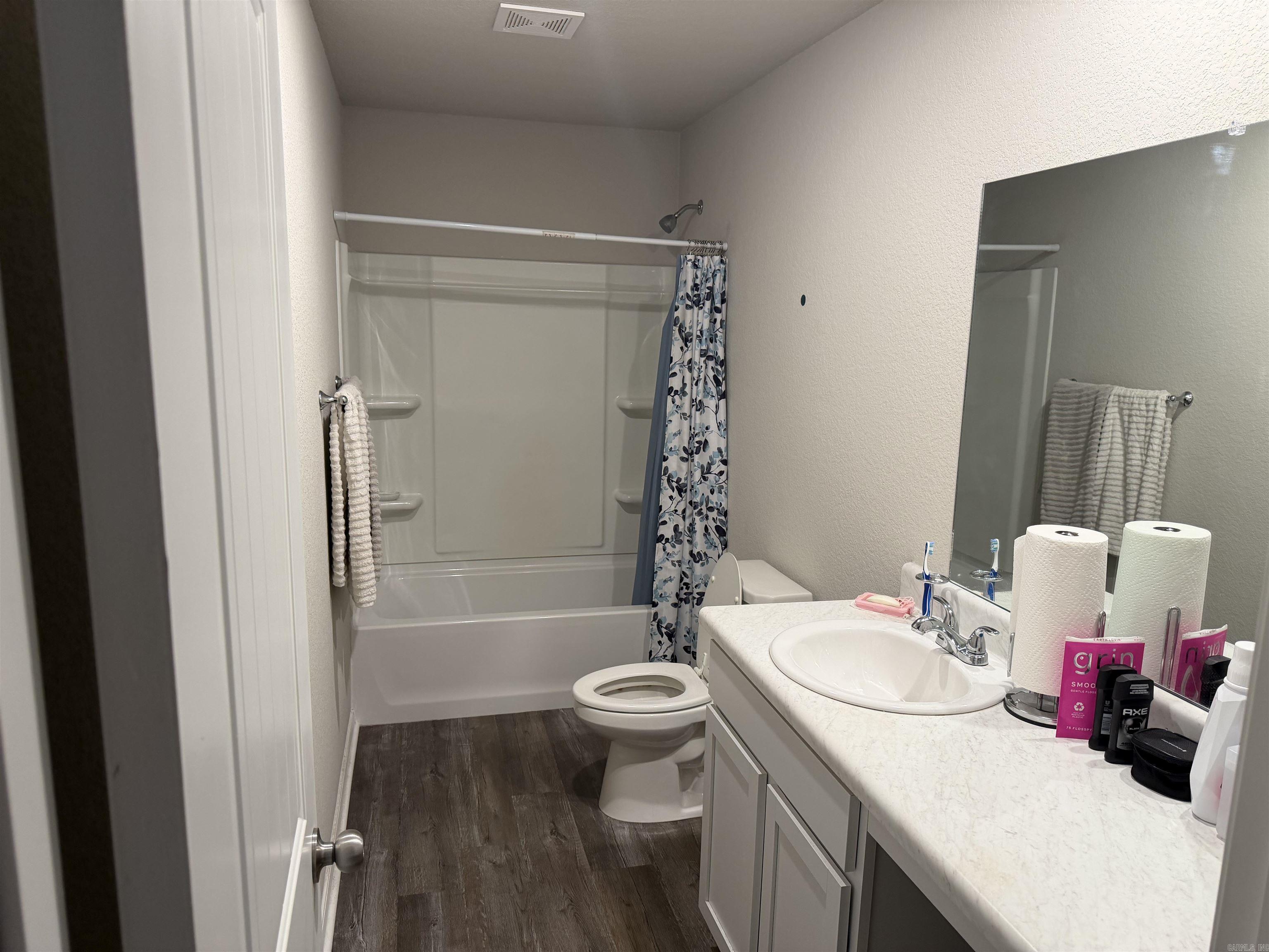 STAGECOACH MEADOWS - Residential