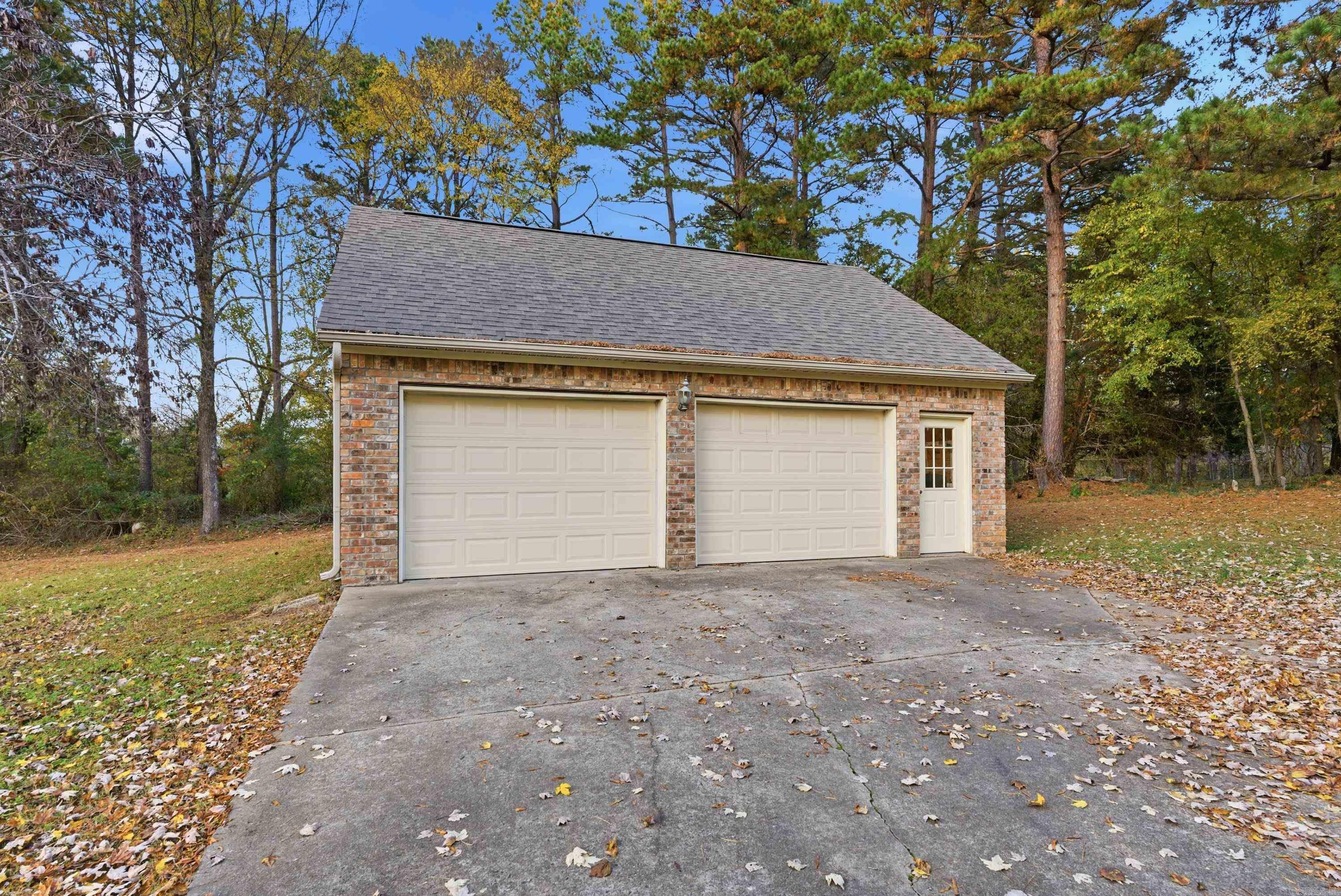 SUMMERHILL PLACE - Residential