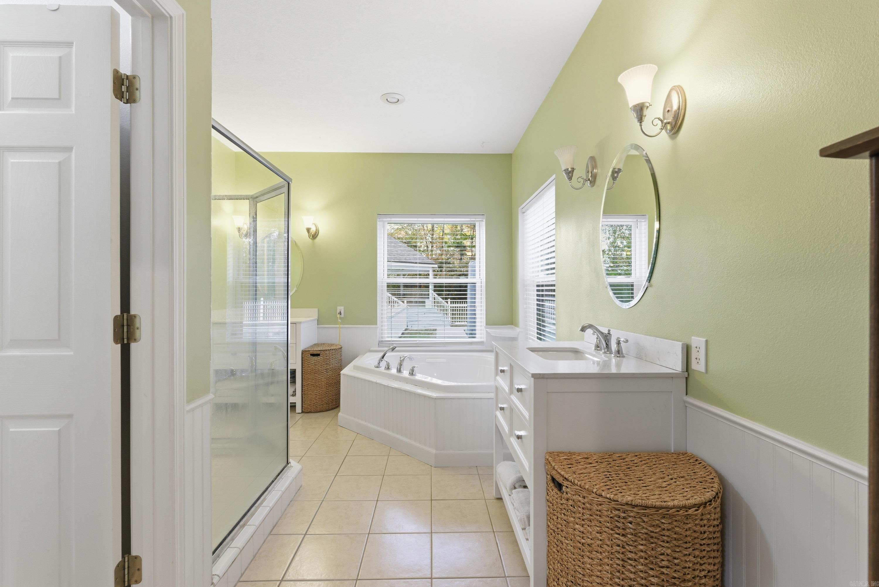 SUMMERHILL PLACE - Residential