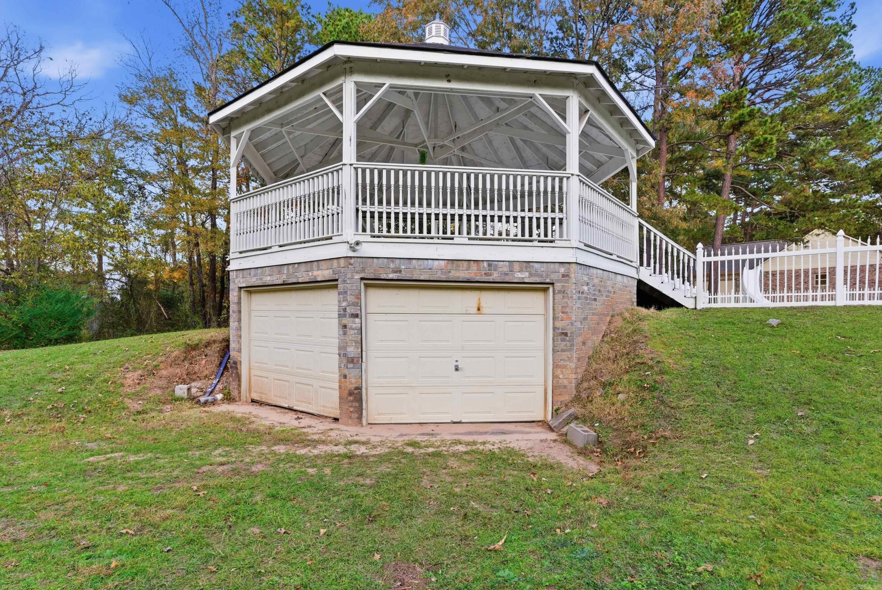 SUMMERHILL PLACE - Residential