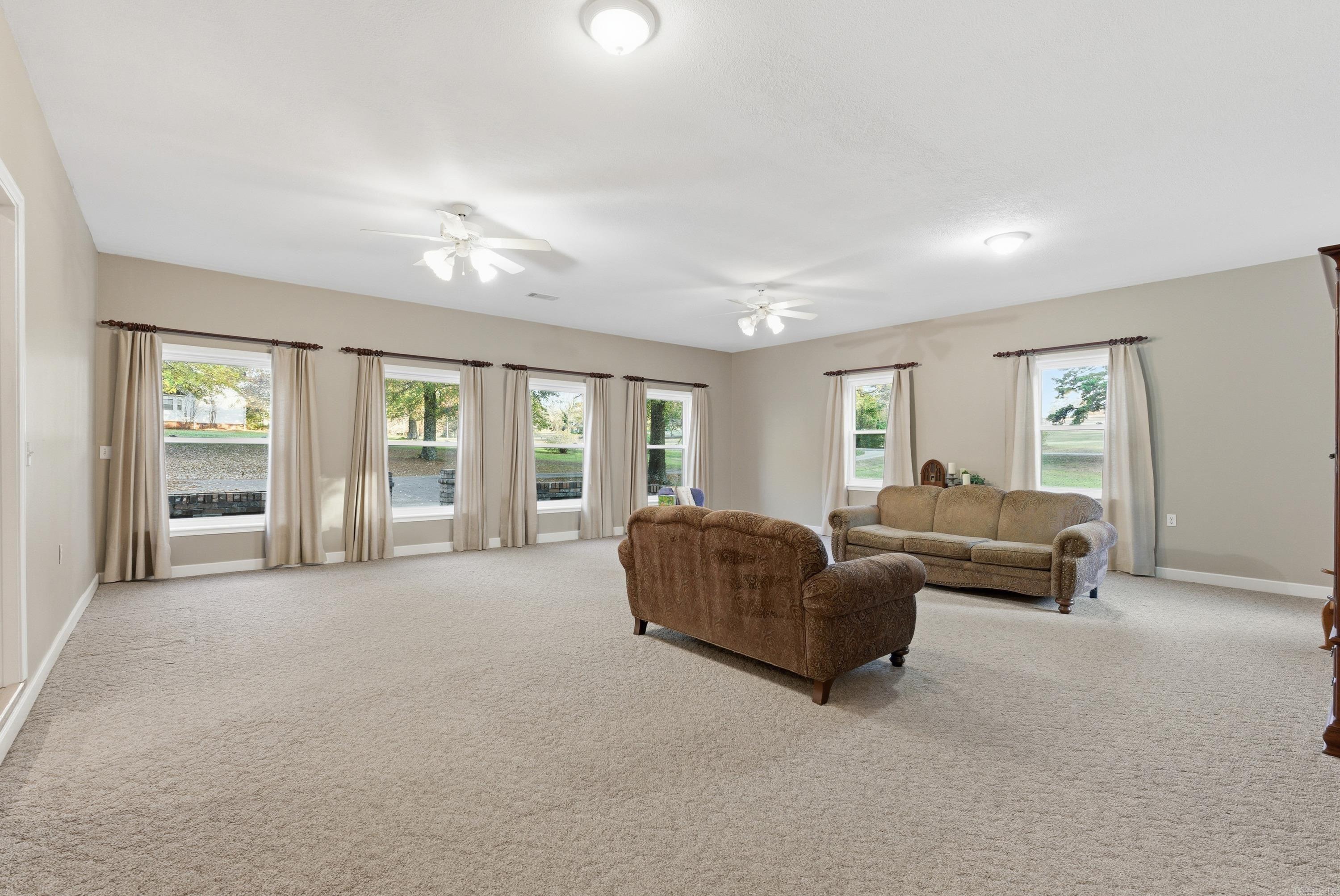 SUMMERHILL PLACE - Residential