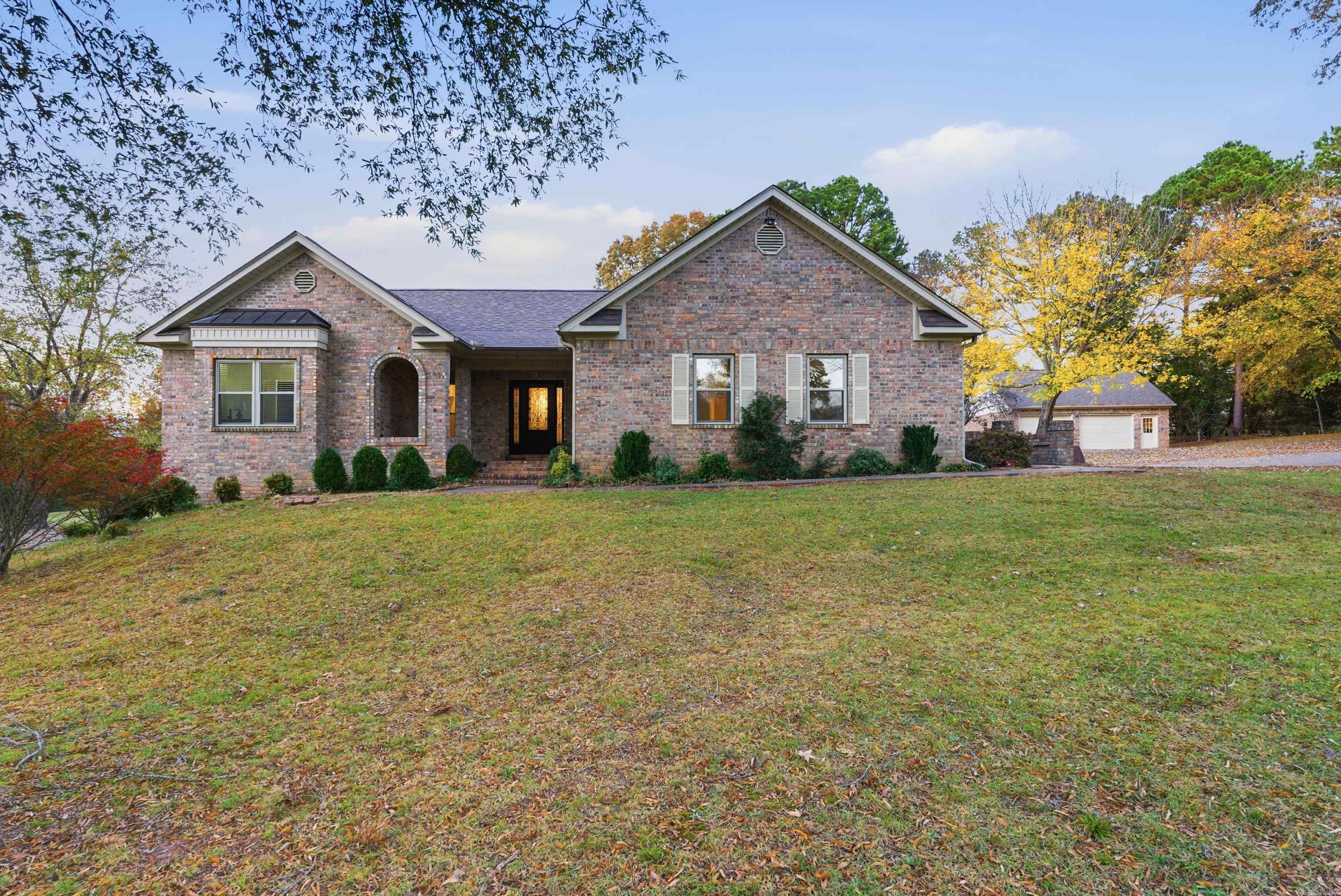 SUMMERHILL PLACE - Residential