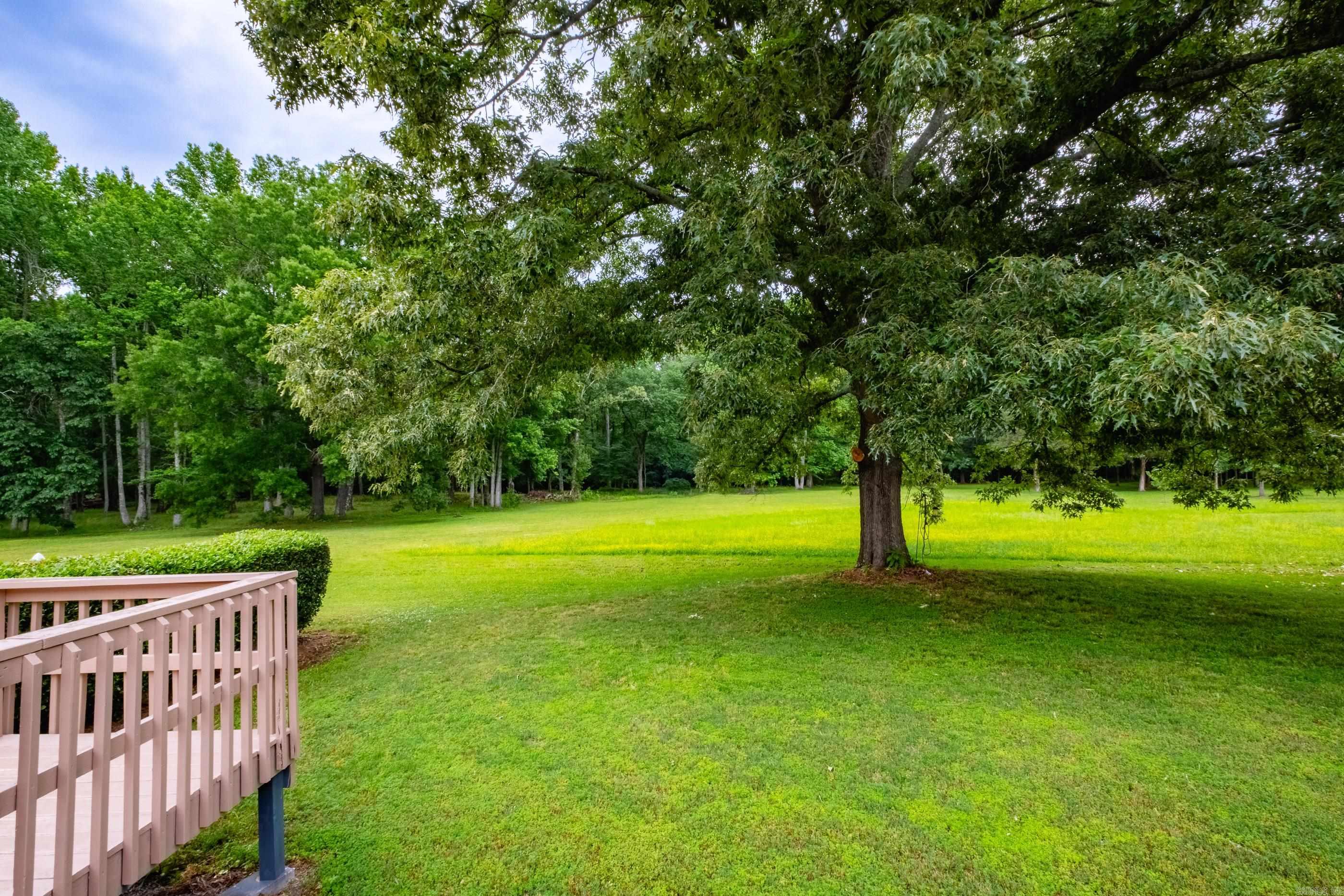 MCKENZIE MEADOW - Residential