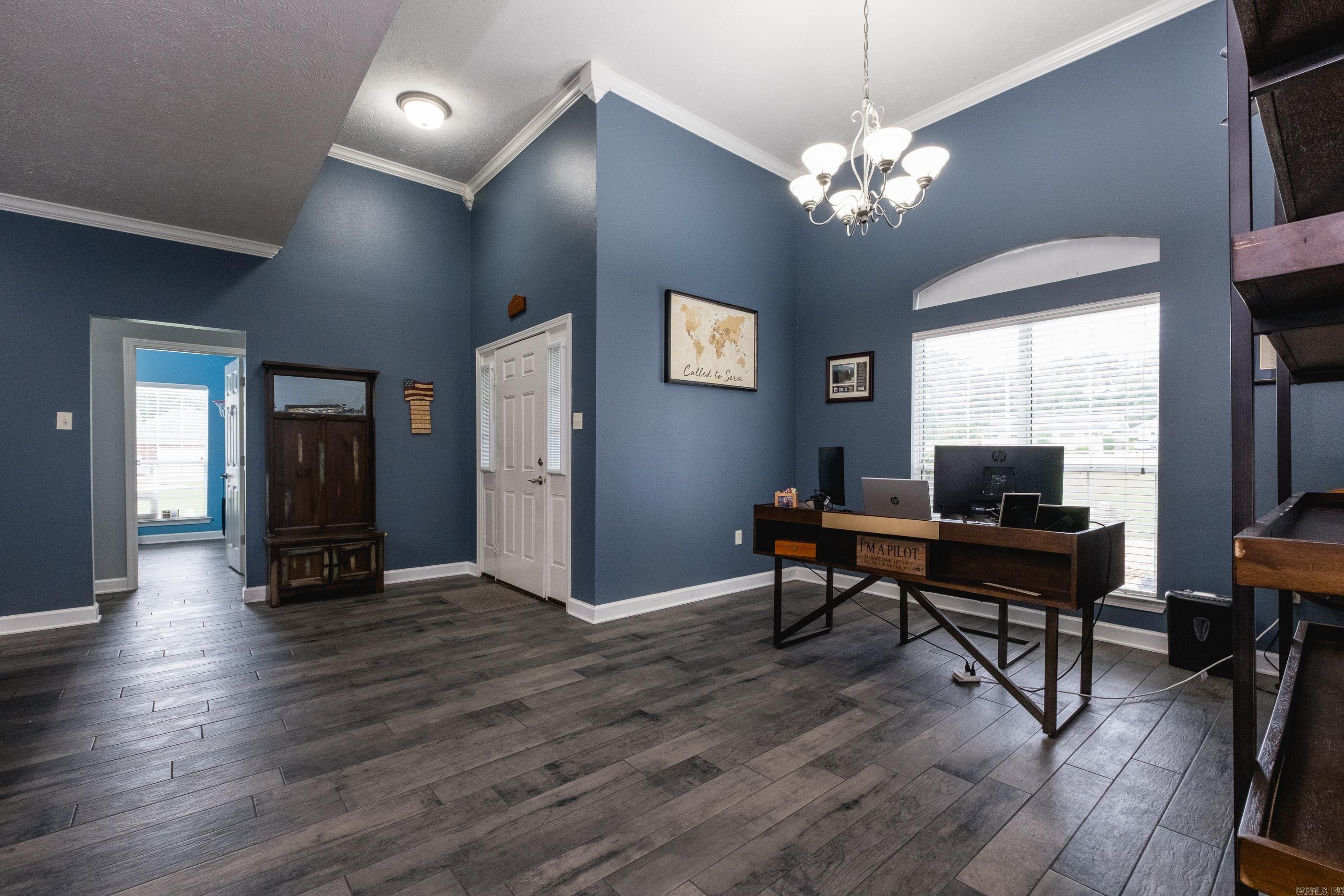 MCKENZIE MEADOW - Residential