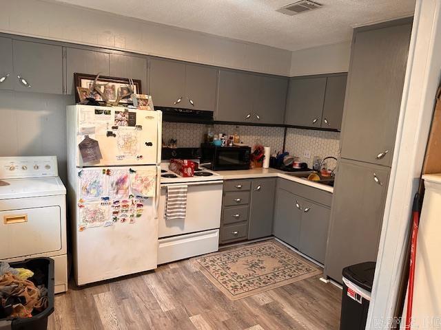 Conway Manor - Residential Income