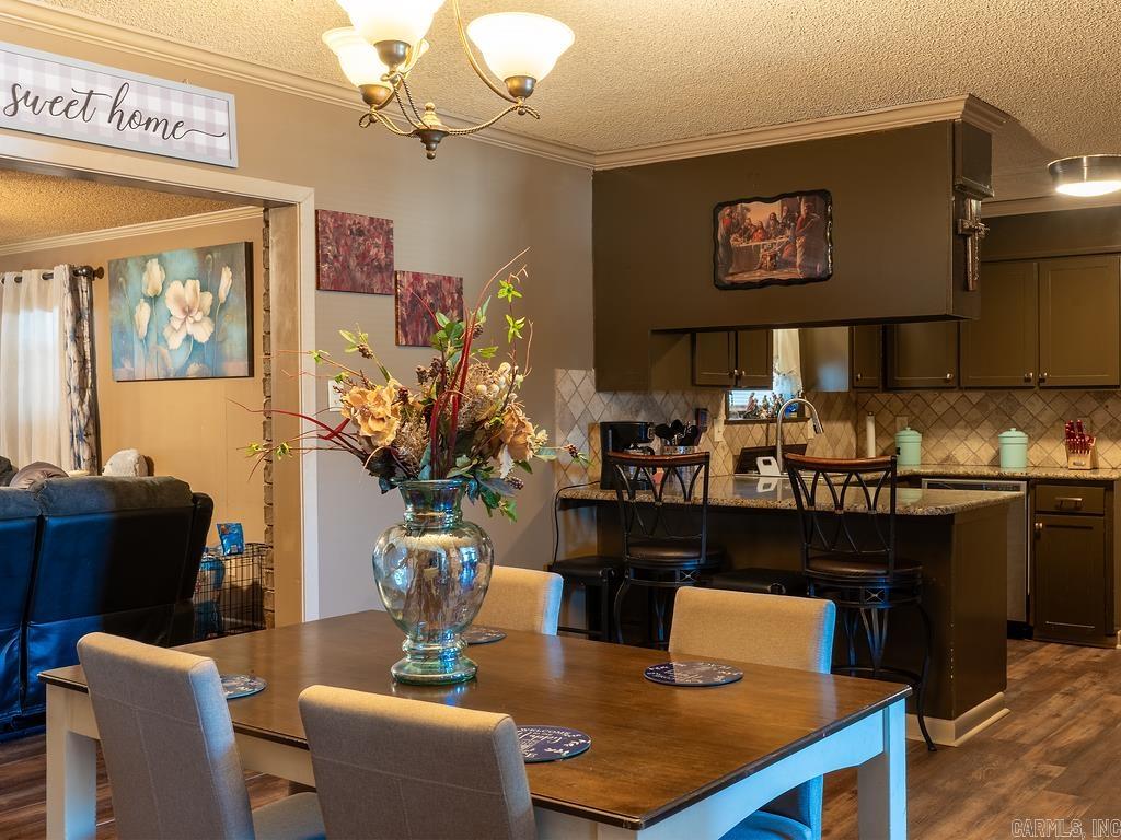 BLOOMFIELD HILLS - Residential