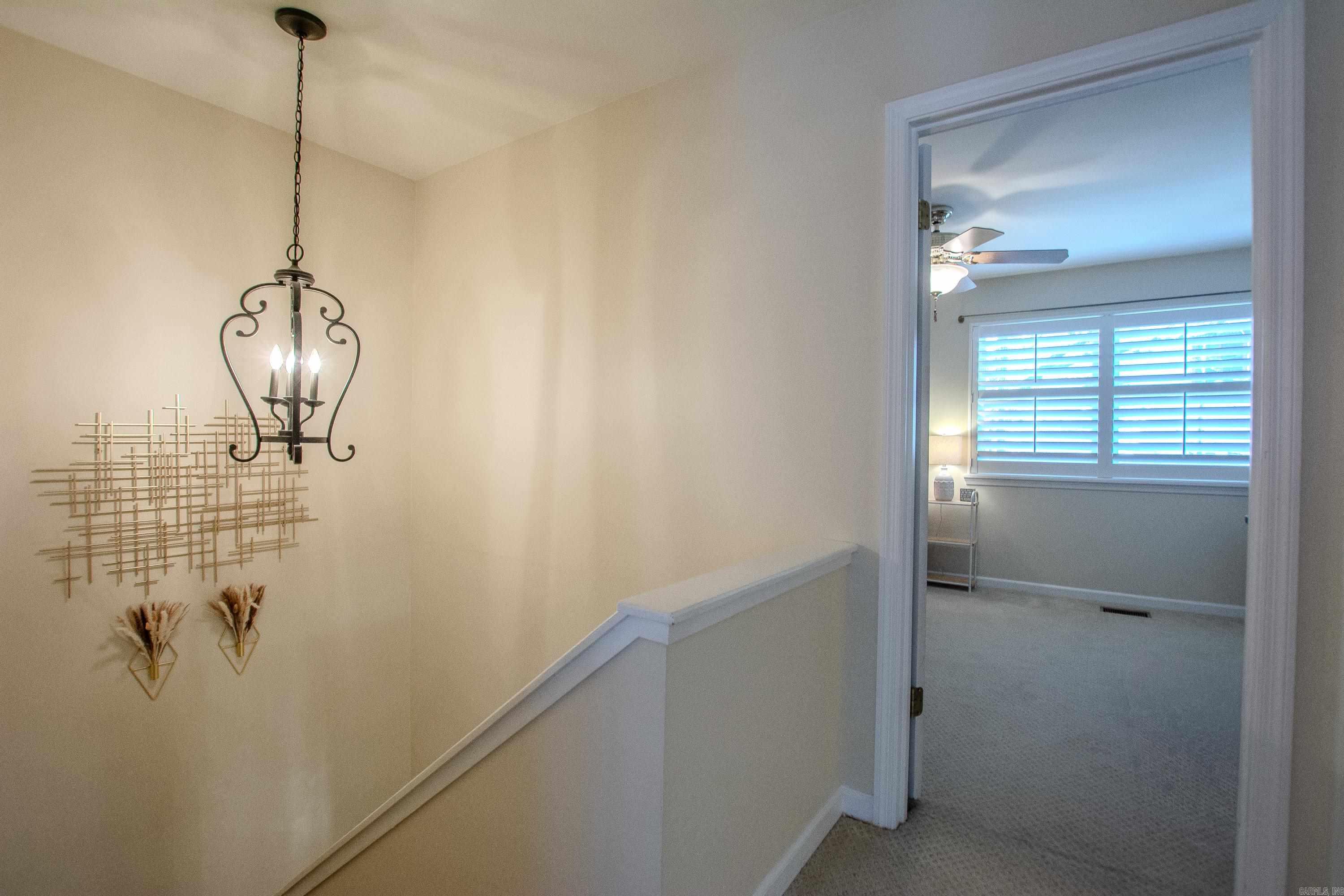 KINGSBRIDGE TWNHSE - Residential