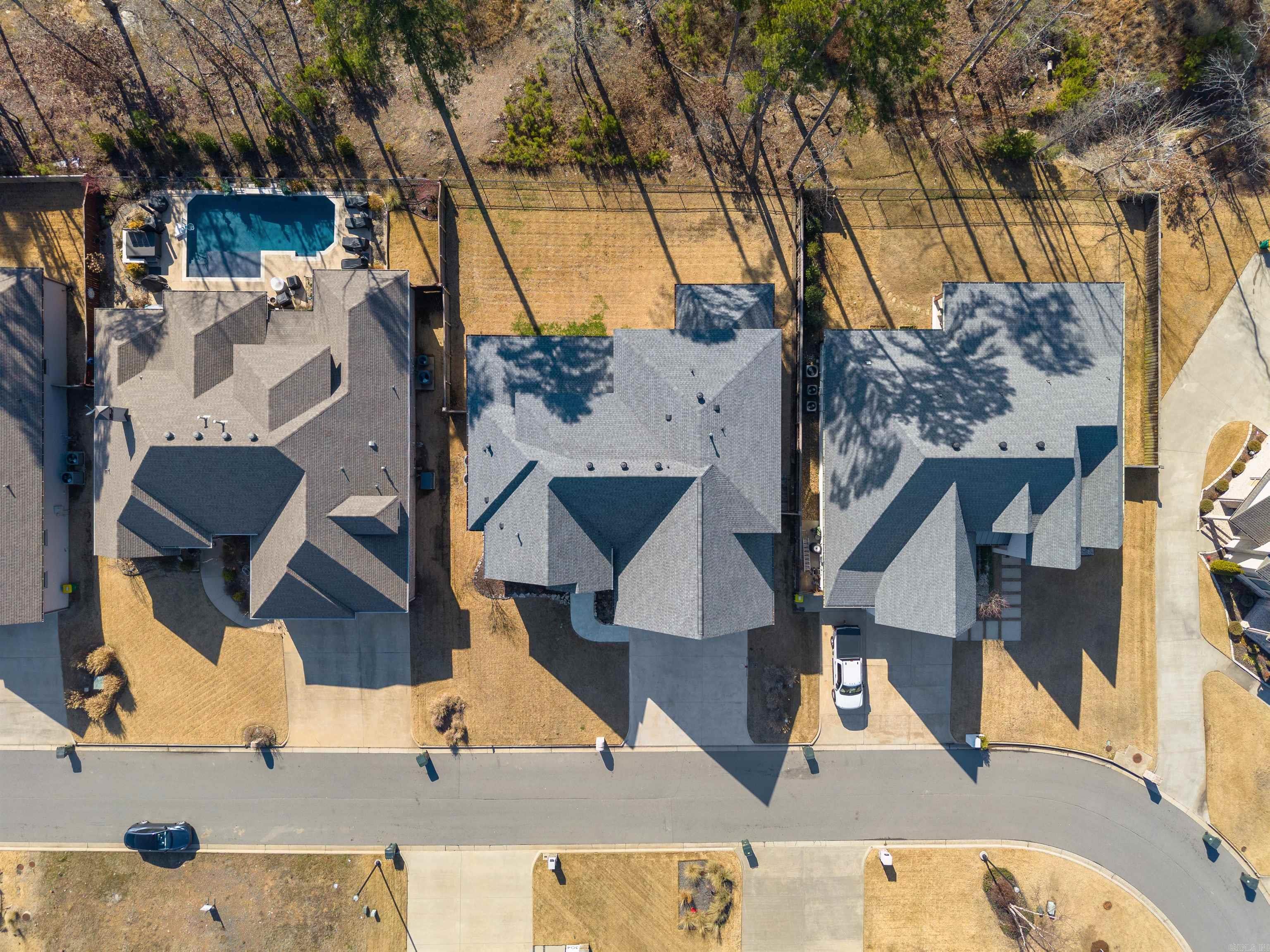 CHENAL VALLEY "ENSBURY PLACE" - Residential