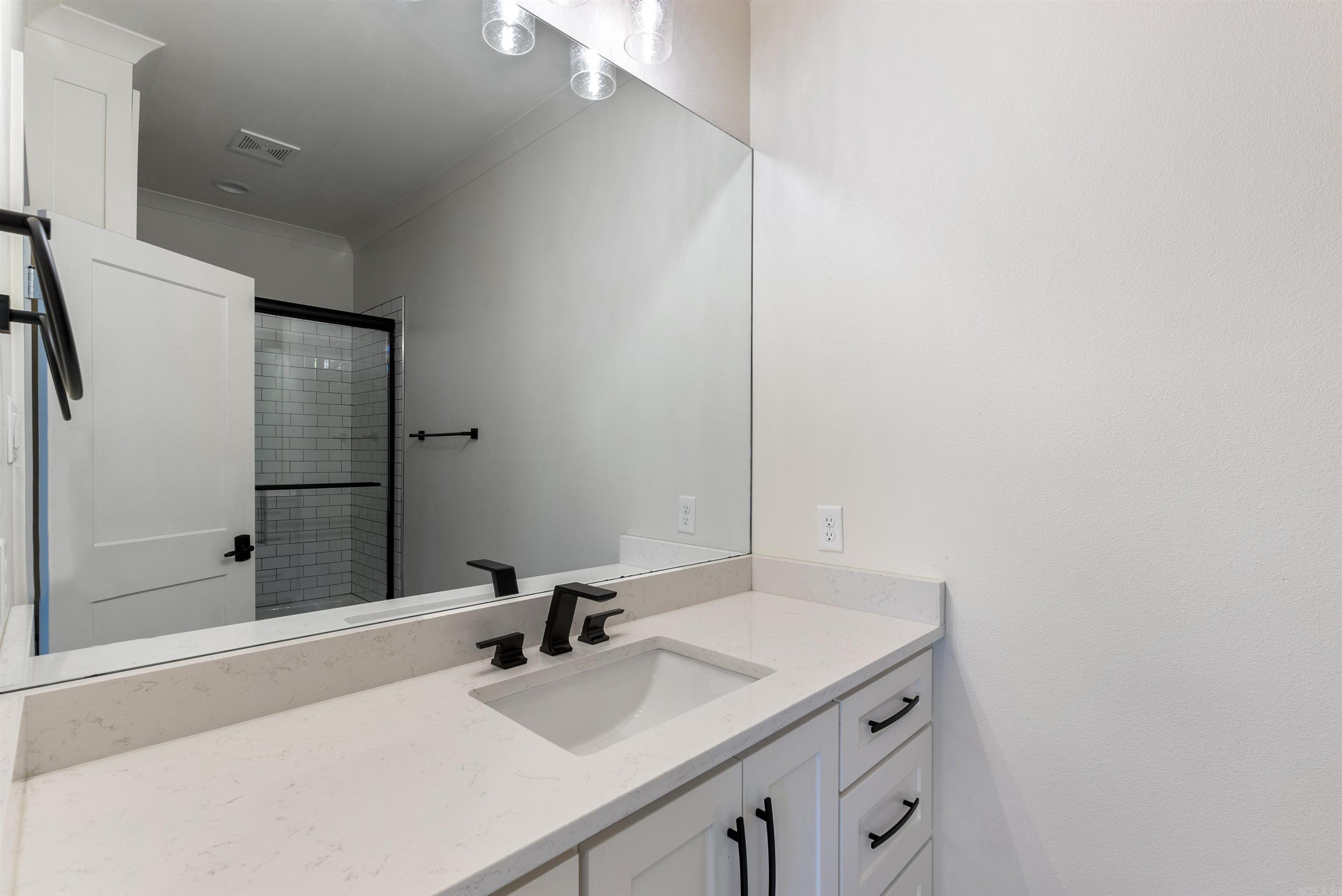 CHENAL VALLEY "ENSBURY PLACE" - Residential